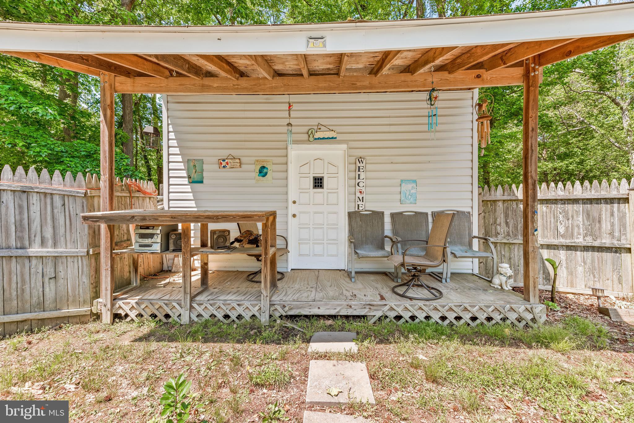 LAKE KARYLBROOK - Residential