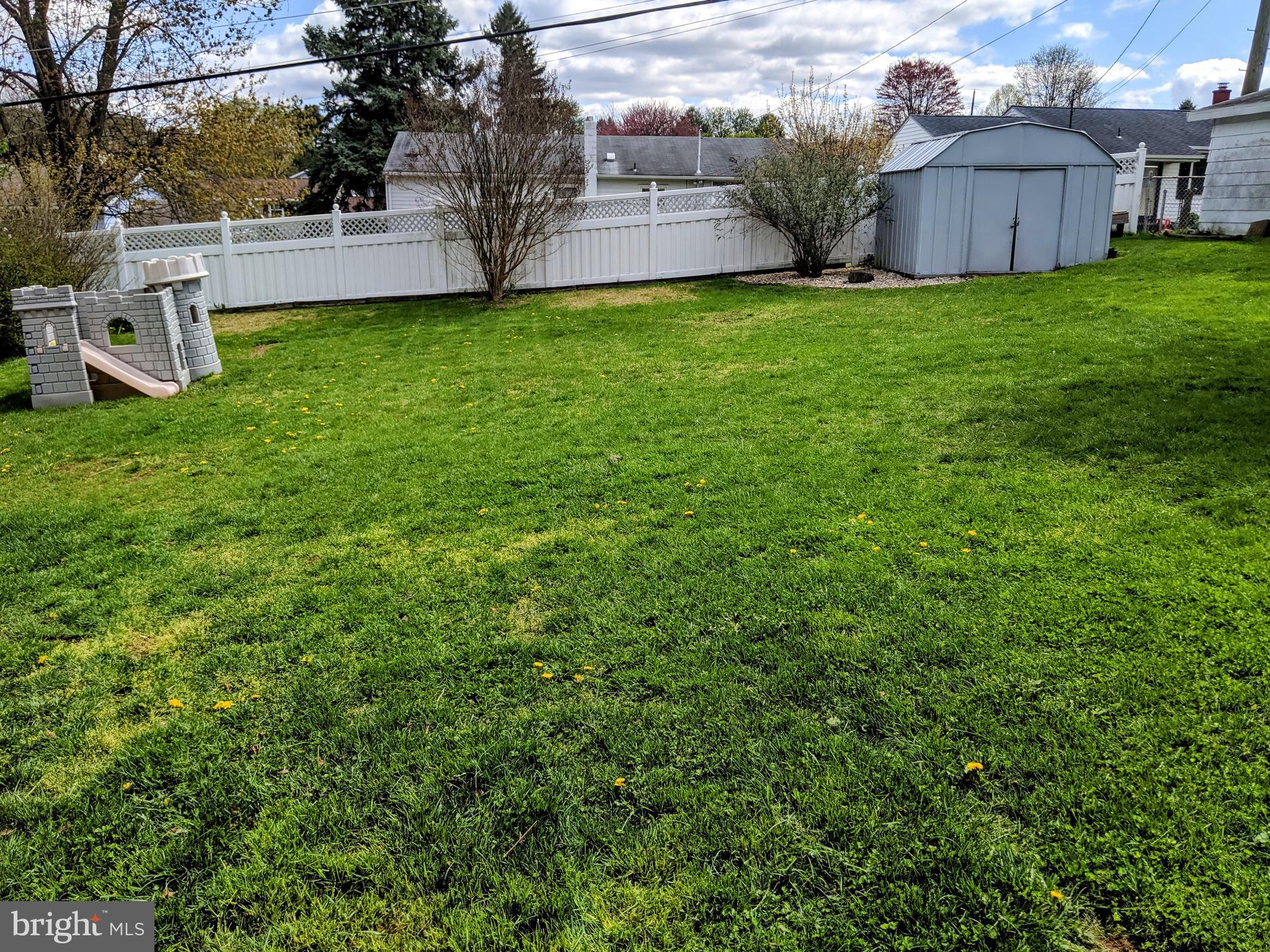 SHOPES GARDEN - Residential