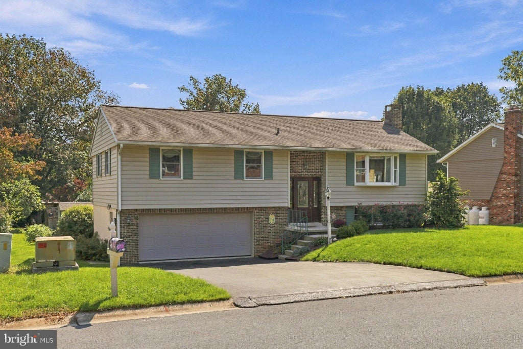 Photo of 43 Cardinal Drive, STEVENS, PA 17578 (MLS # PALA2096386)