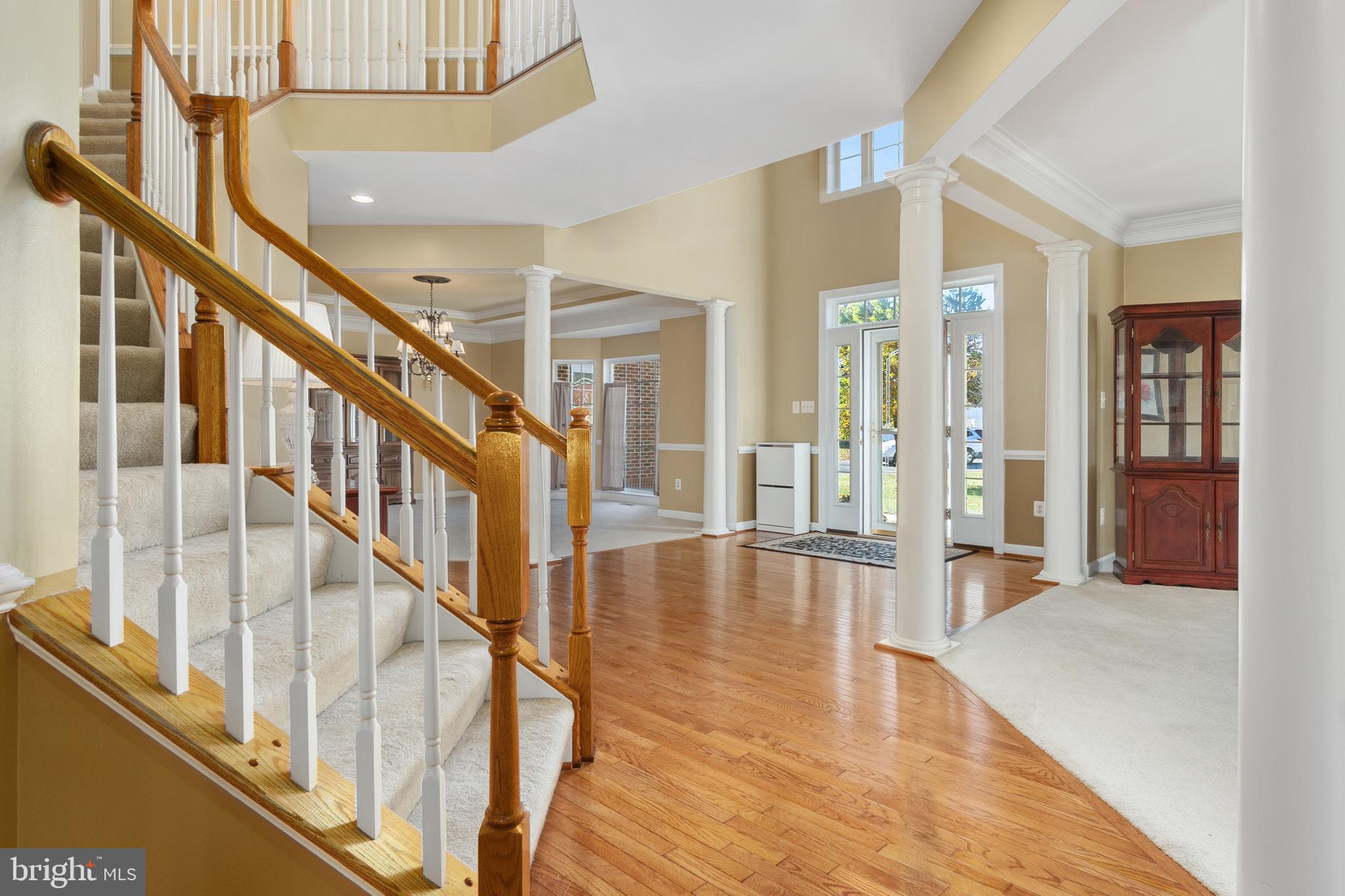 PARADISE MANOR - Residential