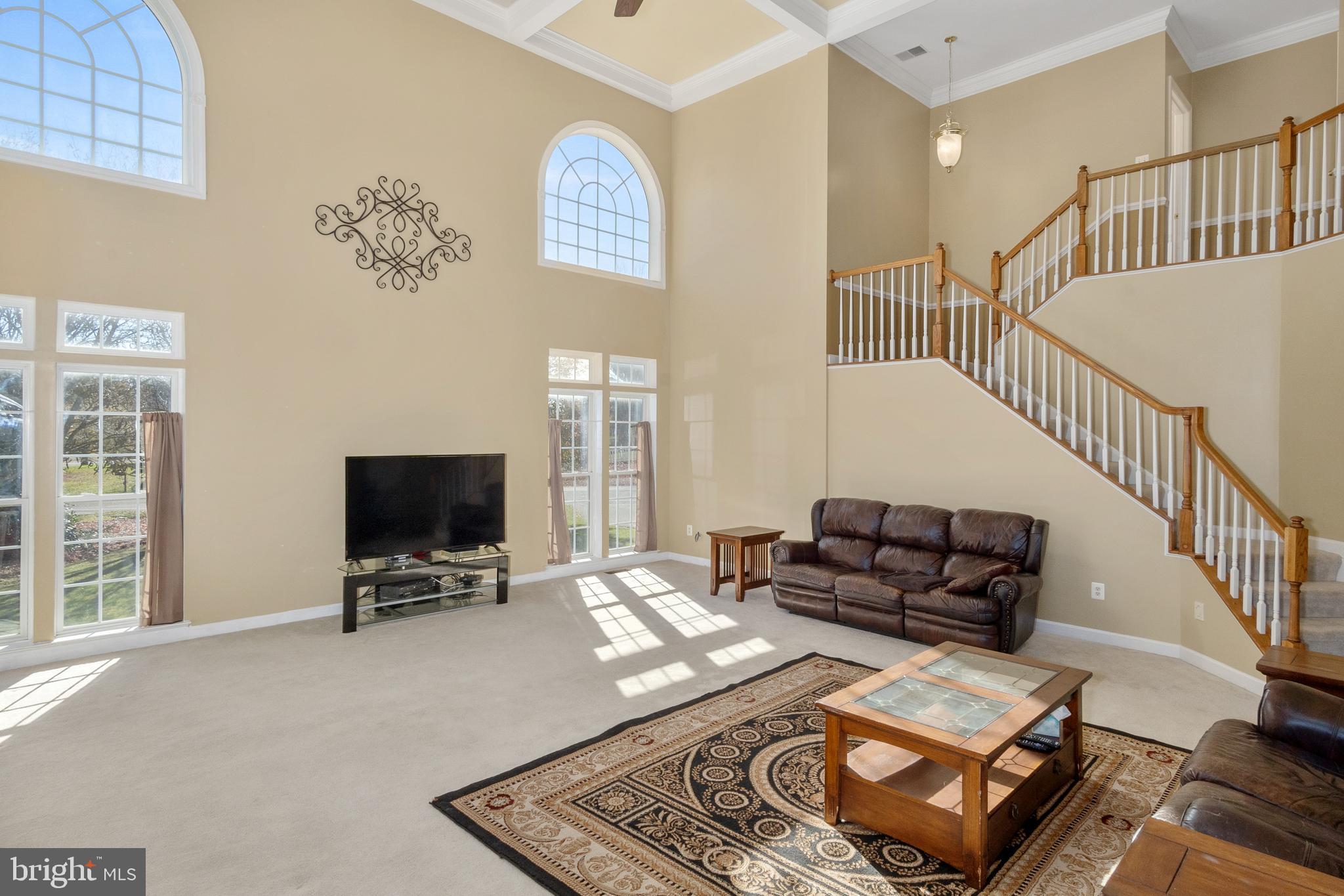 PARADISE MANOR - Residential