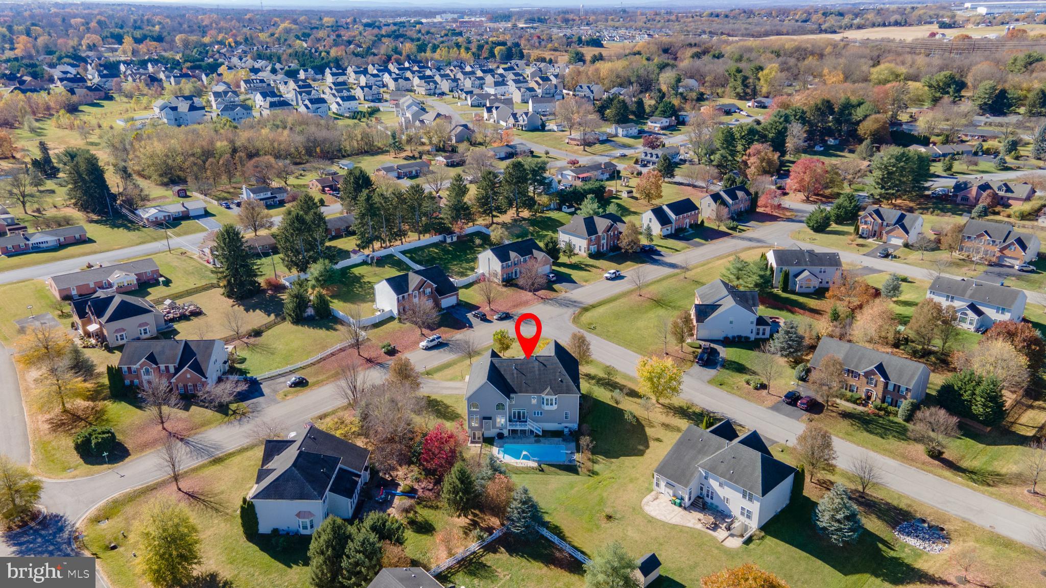 PARADISE MANOR - Residential