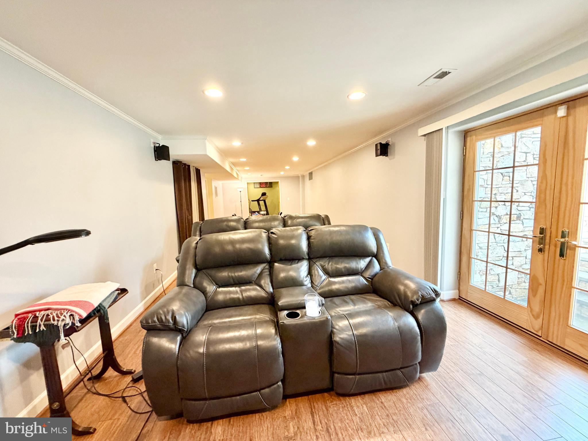 SALEM FIELDS - Residential