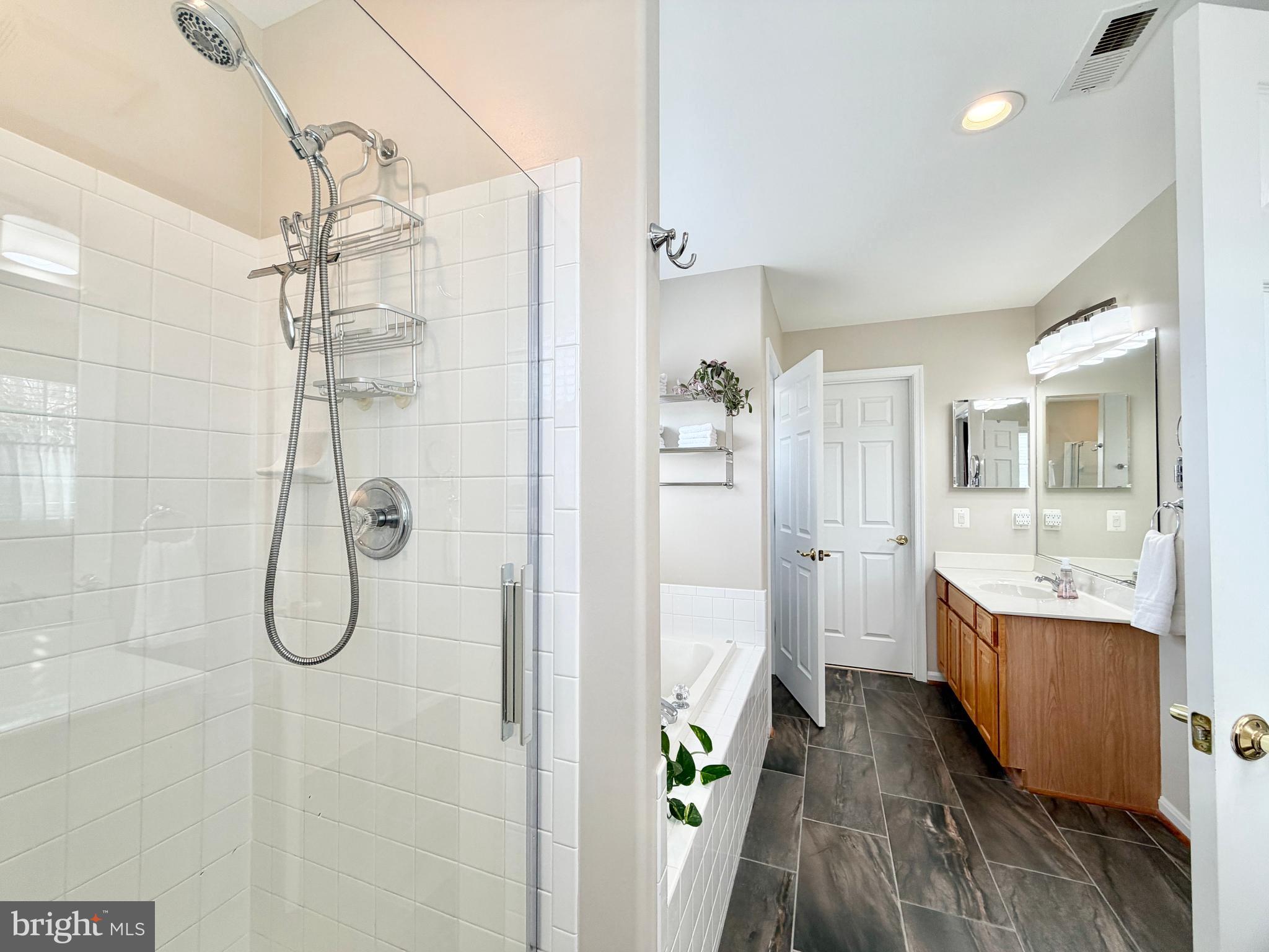 SALEM FIELDS - Residential