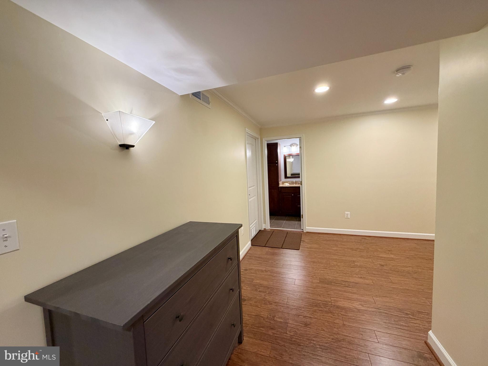 SALEM FIELDS - Residential