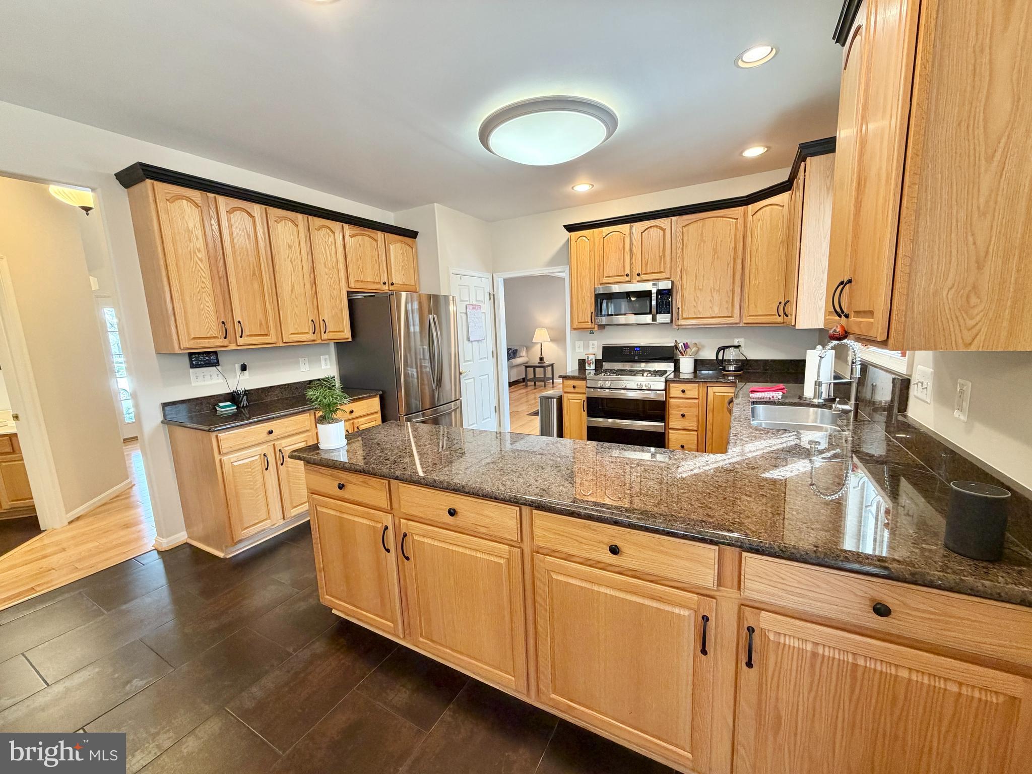 SALEM FIELDS - Residential