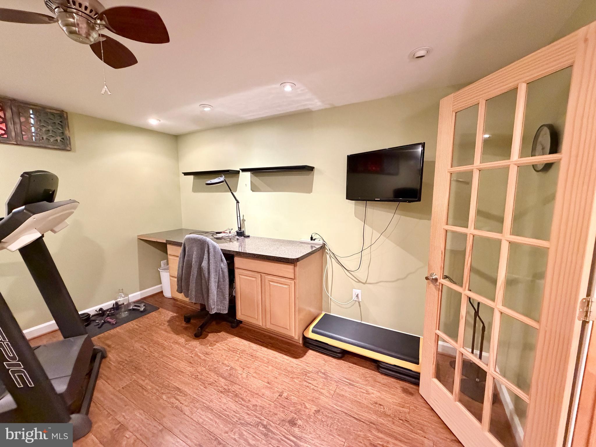 SALEM FIELDS - Residential