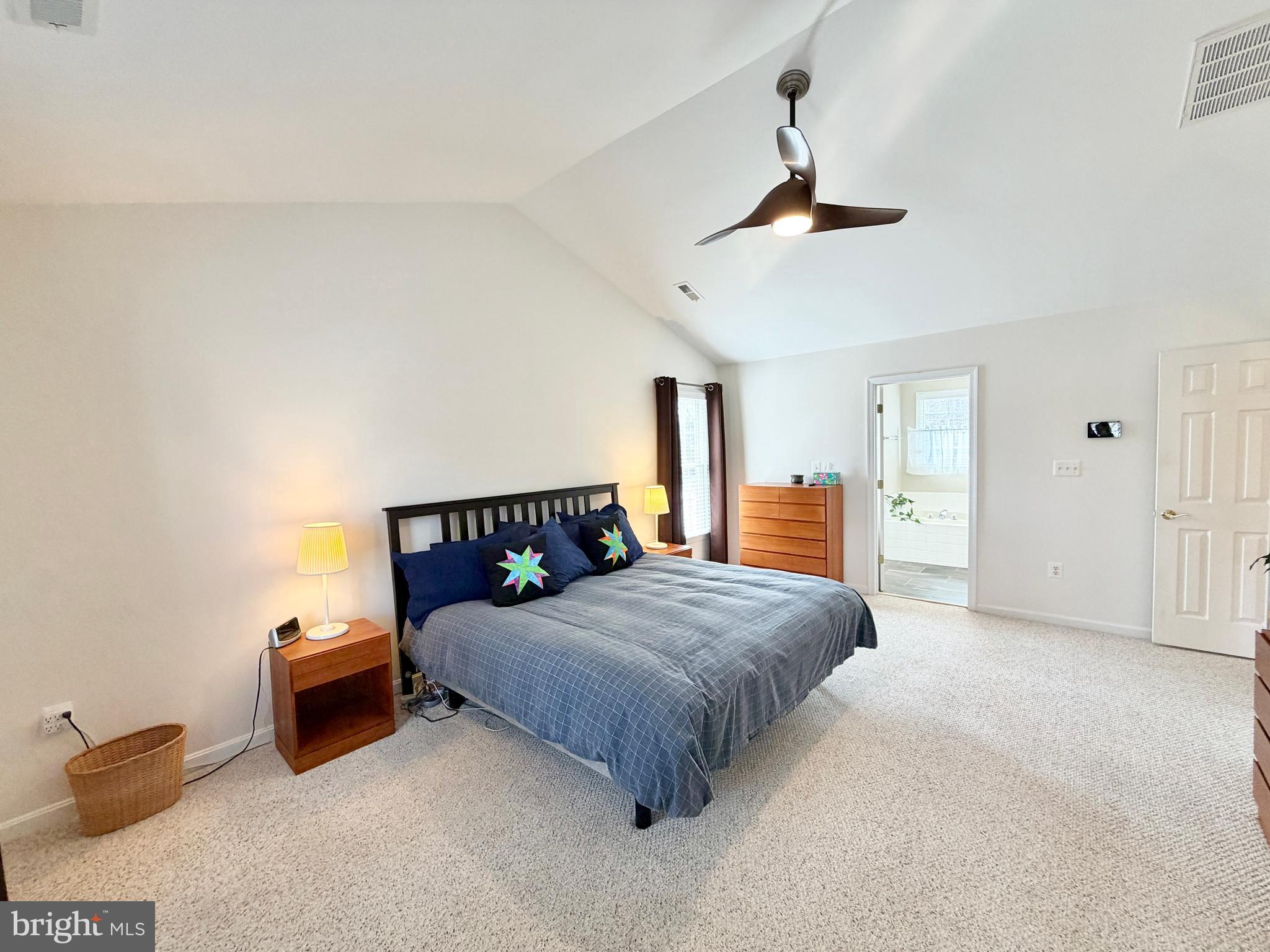 SALEM FIELDS - Residential