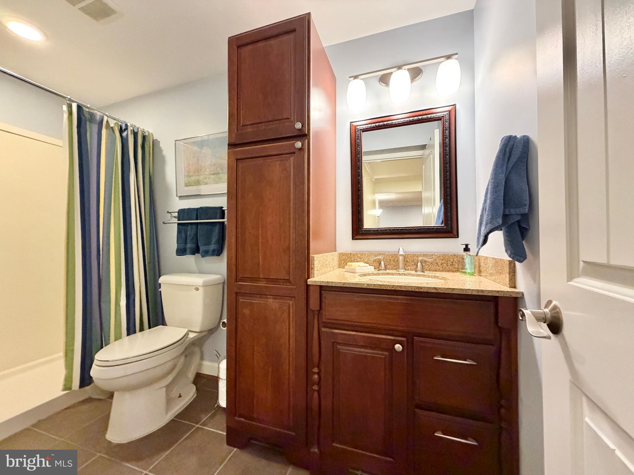 SALEM FIELDS - Residential