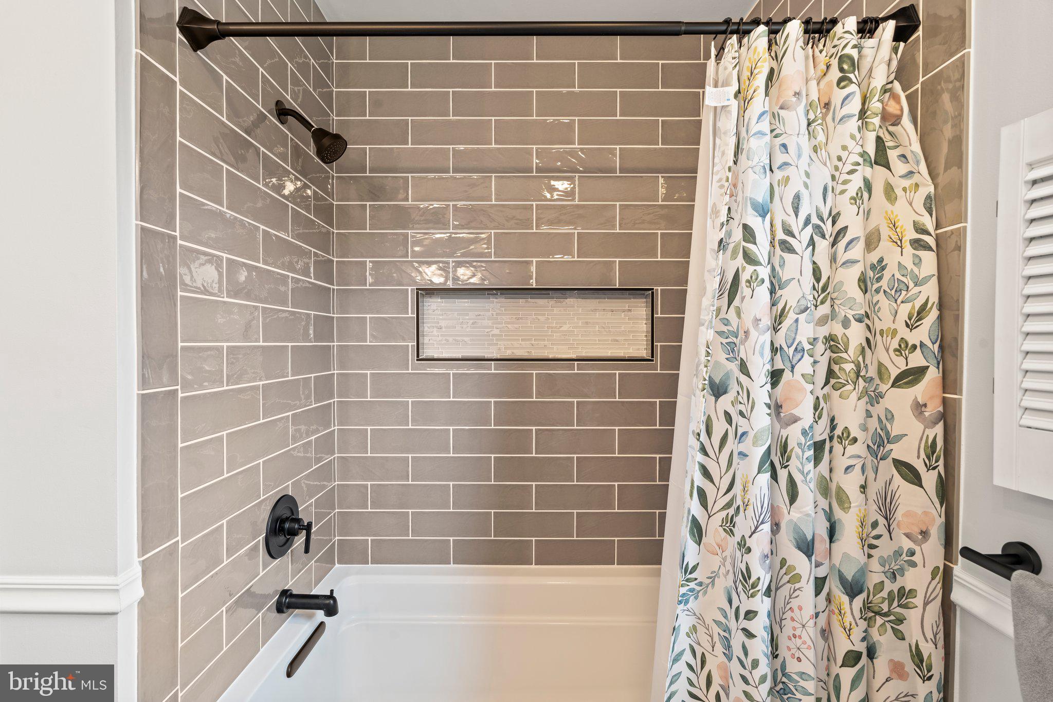 PLEASANT GROVE - Residential