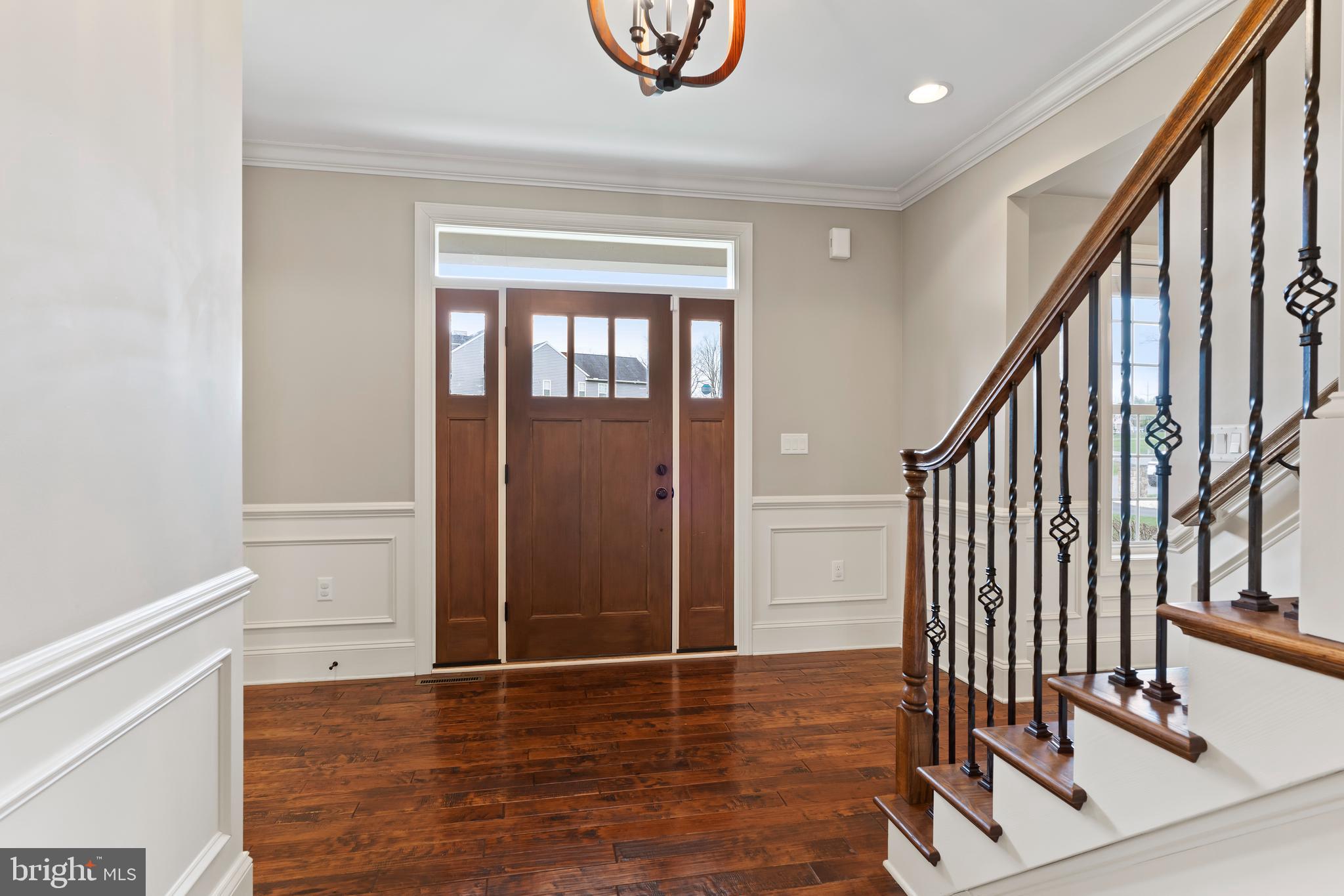 HILLSIDE FARMS - Residential