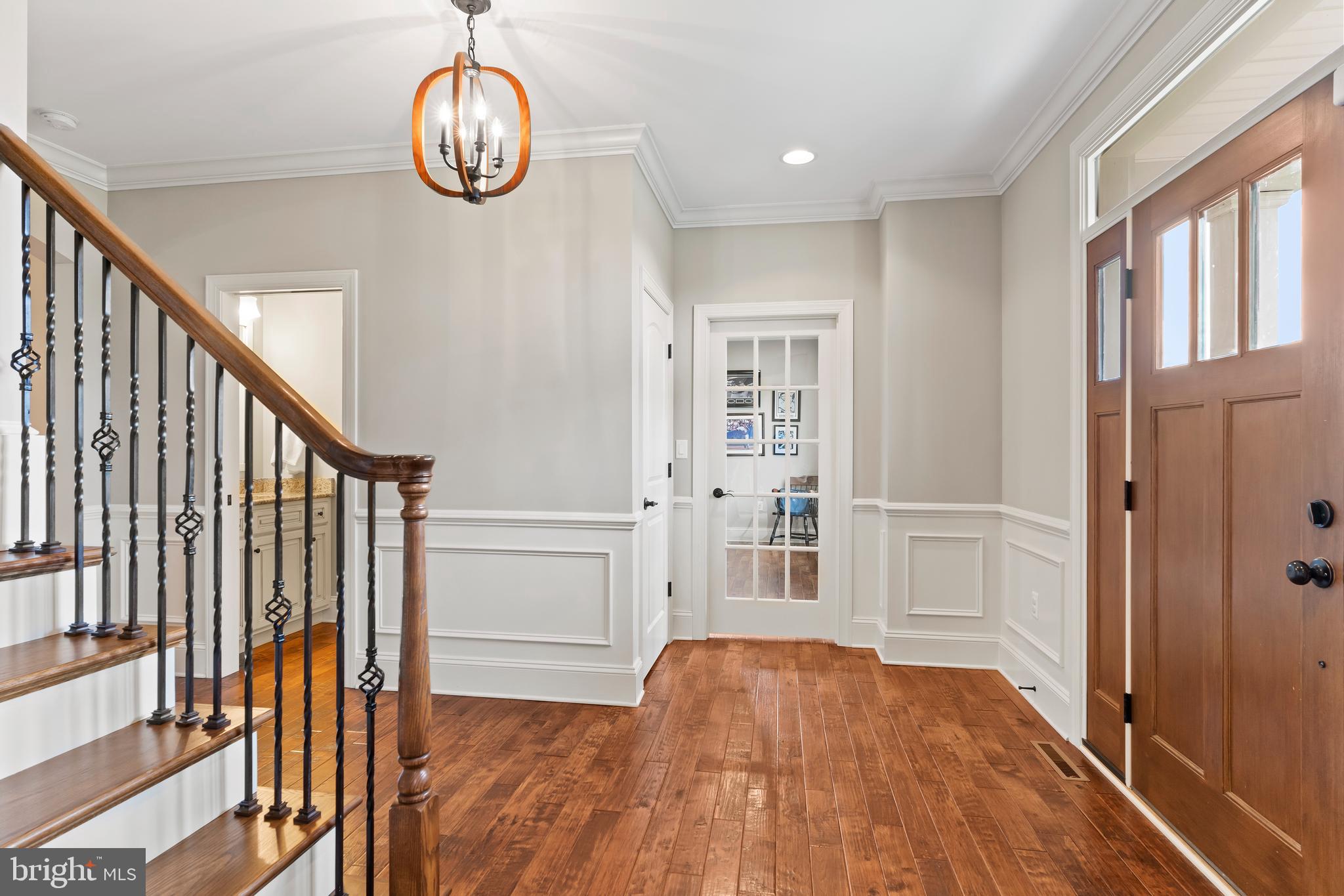 HILLSIDE FARMS - Residential