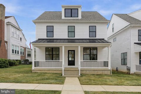 Photo of 453 E Franklin Street #S, MEDIA, PA 19063 (MLS # PADE2111148)