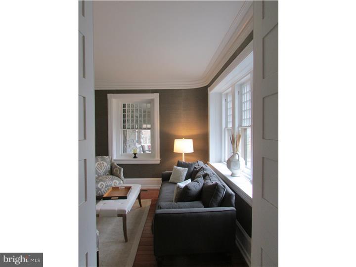 CHESTNUT HILL - Residential
