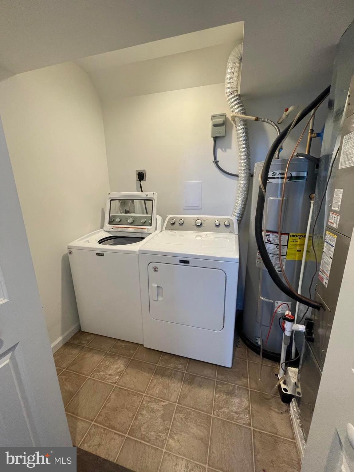 DARKESVILLE - Residential Lease