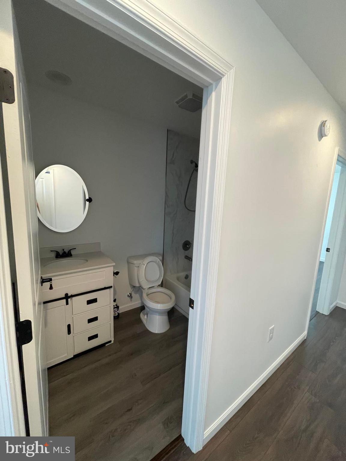 DARKESVILLE - Residential Lease