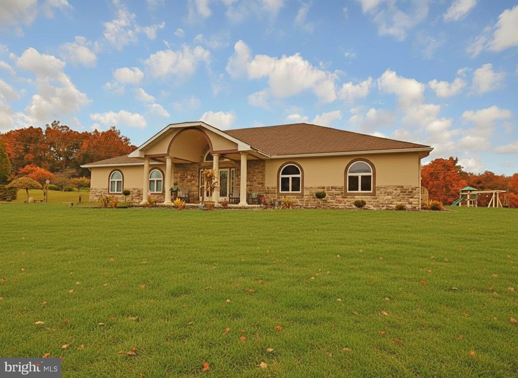 Photo of 2440 Water Valley Road, LANCASTER, PA 17603 (MLS # PALA2074282)