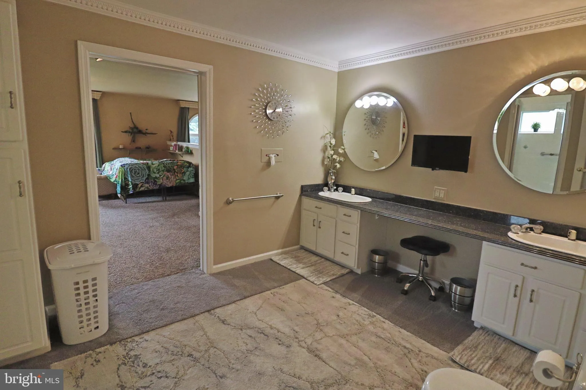 Lancaster, Pennsylvania 17603, United States, 4 Bedrooms Bedrooms, ,3 BathroomsBathrooms,Residential,Active,188897