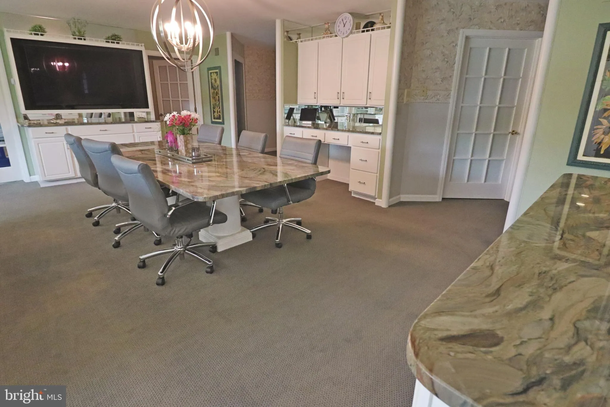 Lancaster, Pennsylvania 17603, United States, 4 Bedrooms Bedrooms, ,3 BathroomsBathrooms,Residential,Active,188897