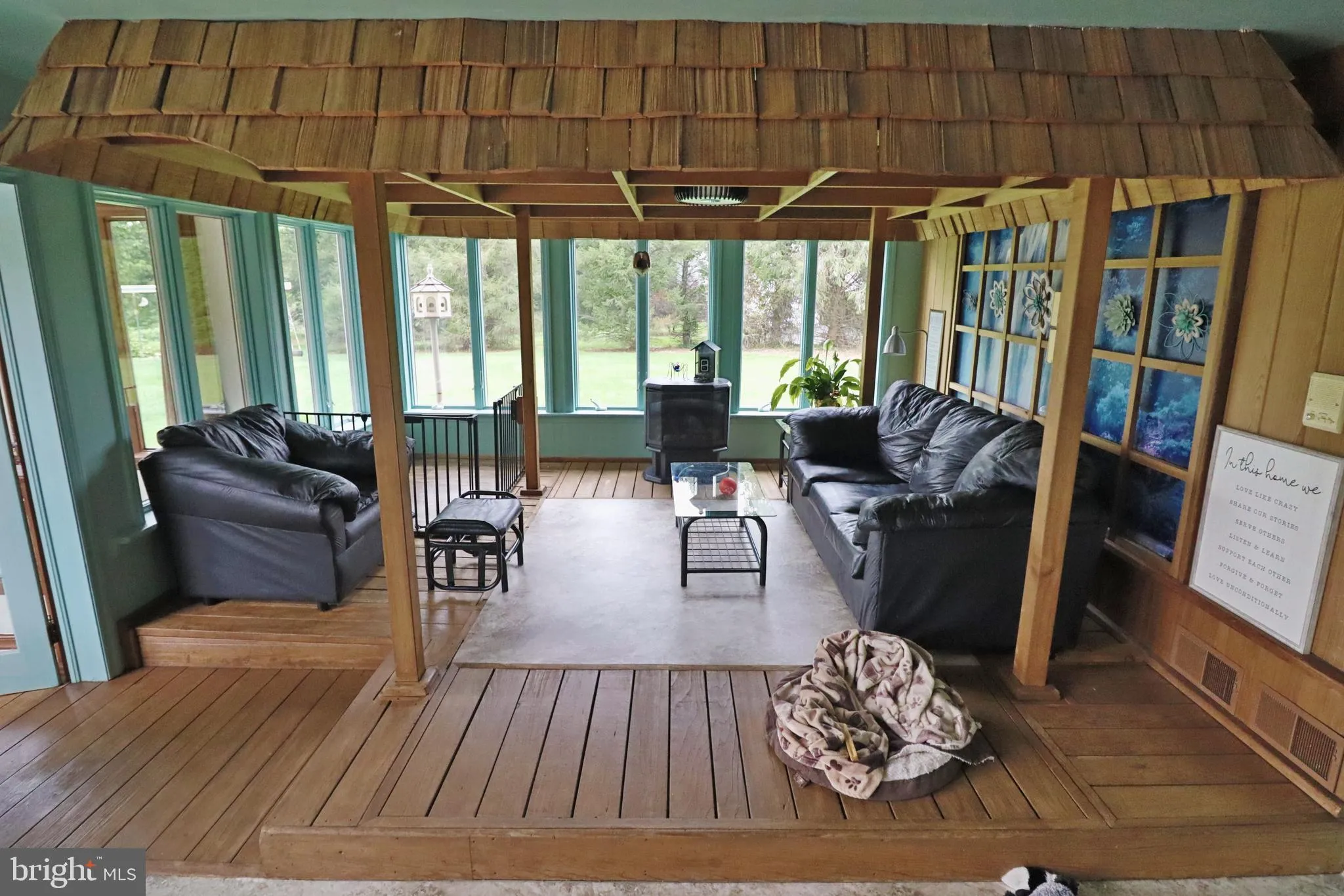 Lancaster, Pennsylvania 17603, United States, 4 Bedrooms Bedrooms, ,3 BathroomsBathrooms,Residential,Active,188897