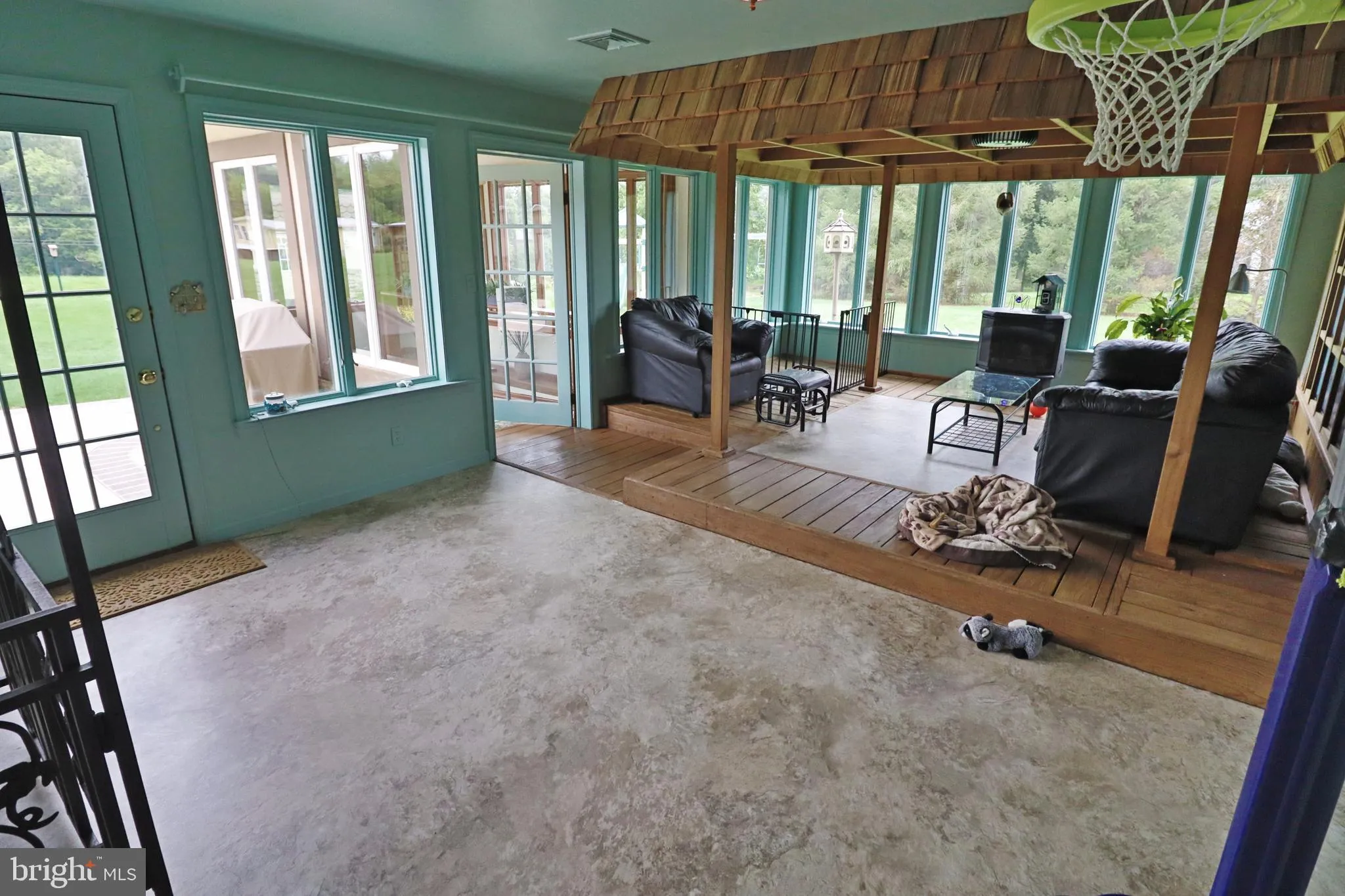 Lancaster, Pennsylvania 17603, United States, 4 Bedrooms Bedrooms, ,3 BathroomsBathrooms,Residential,Active,188897