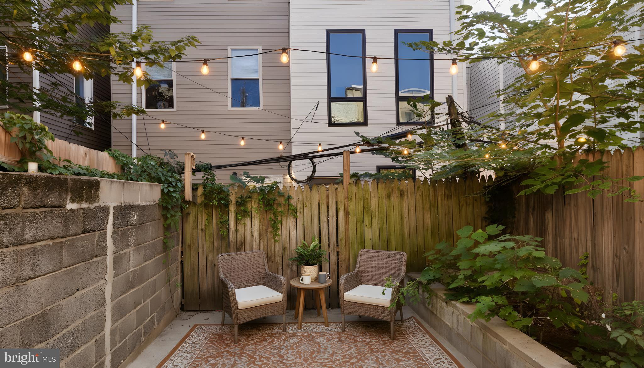 POINT BREEZE - Residential