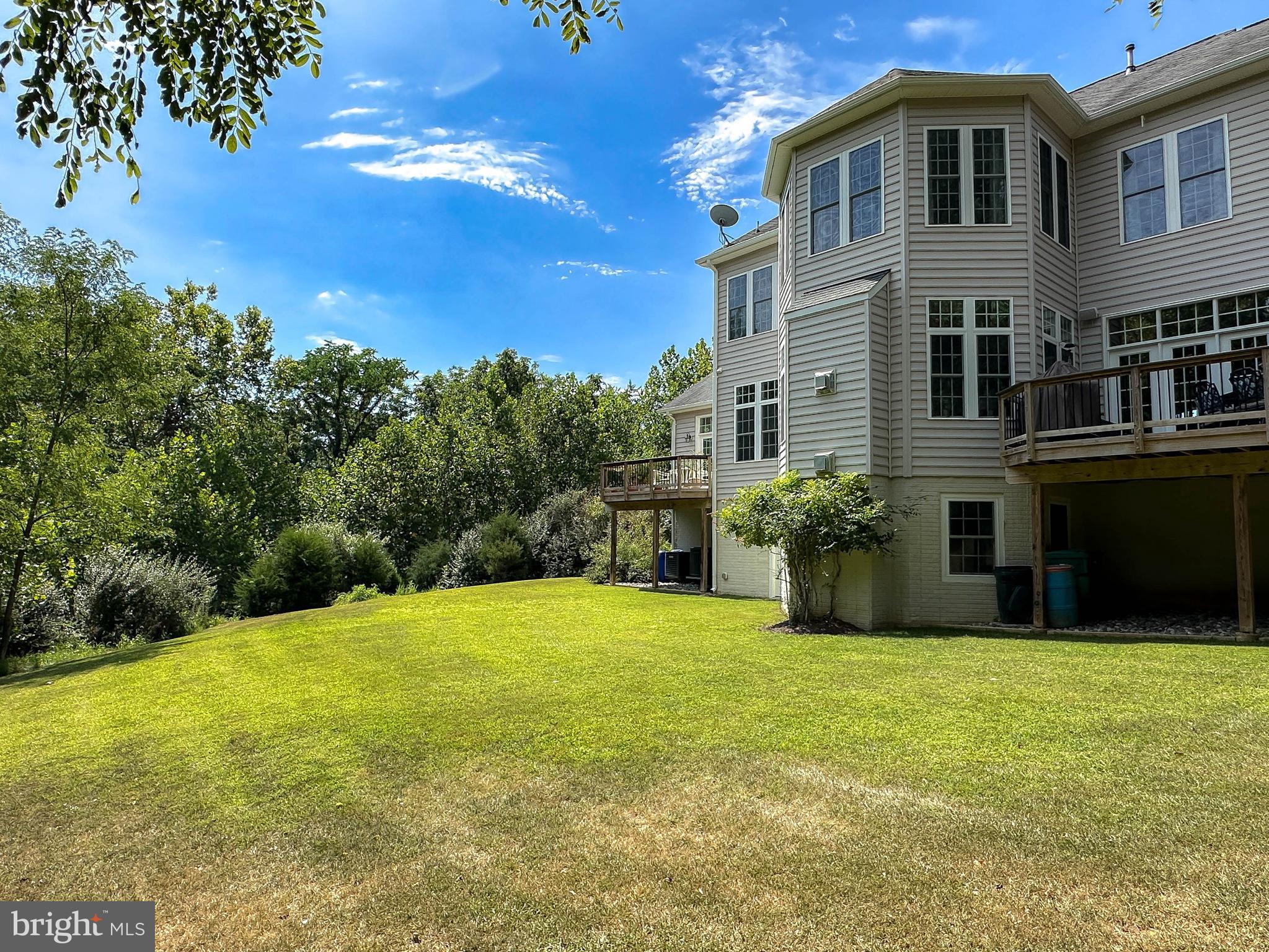 WATERFORD VIEW ESTATES - Residential