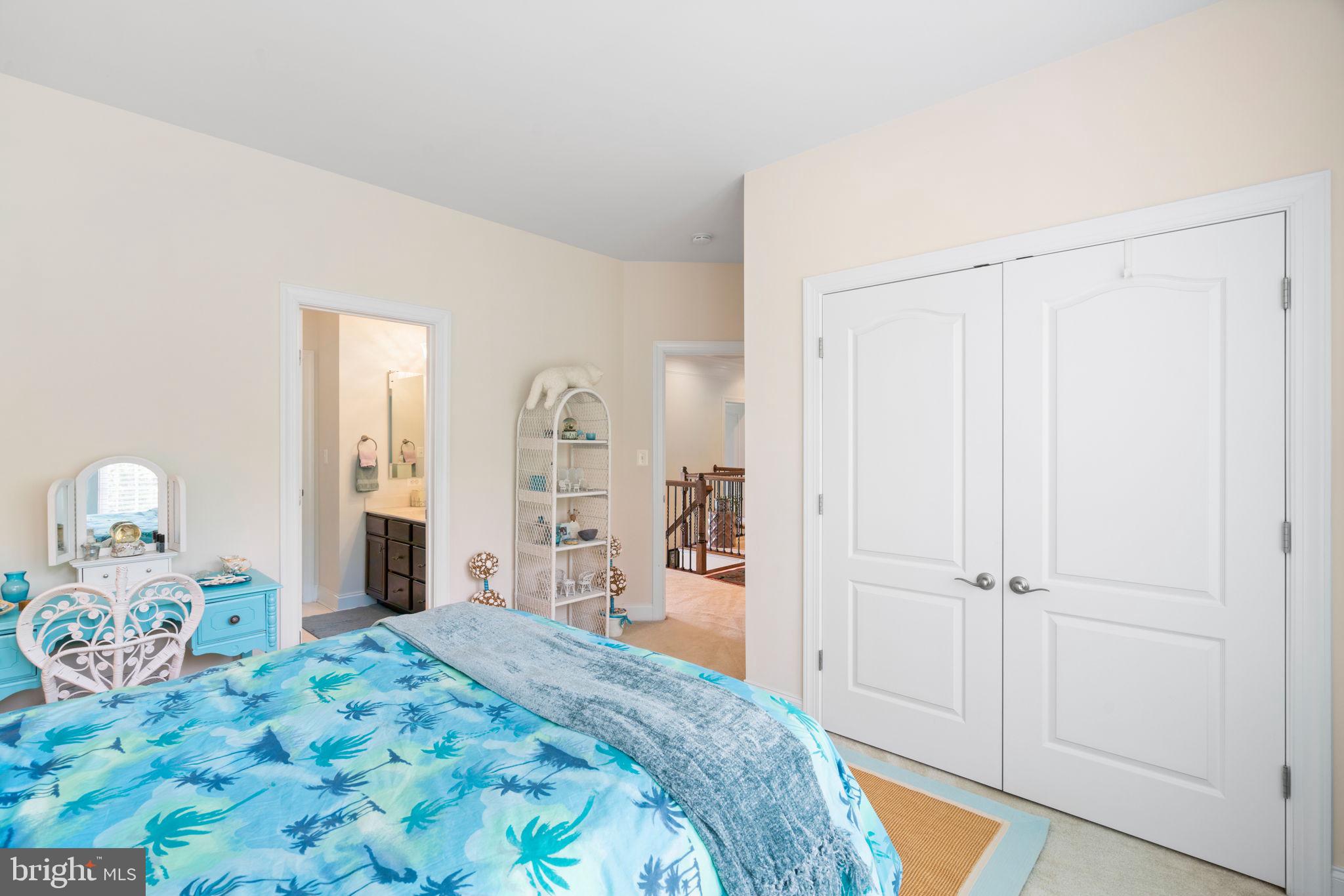 WATERFORD VIEW ESTATES - Residential