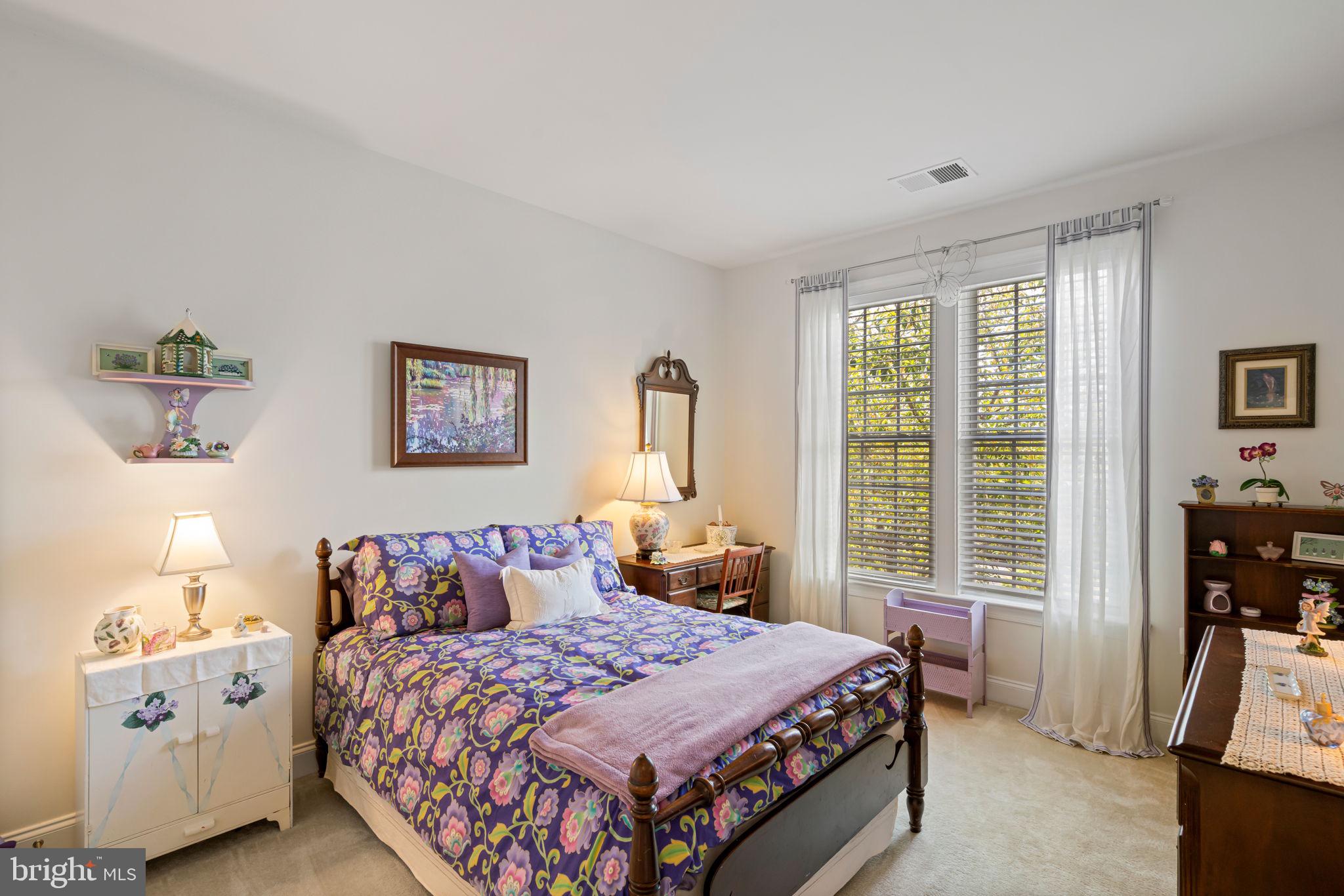 WATERFORD VIEW ESTATES - Residential