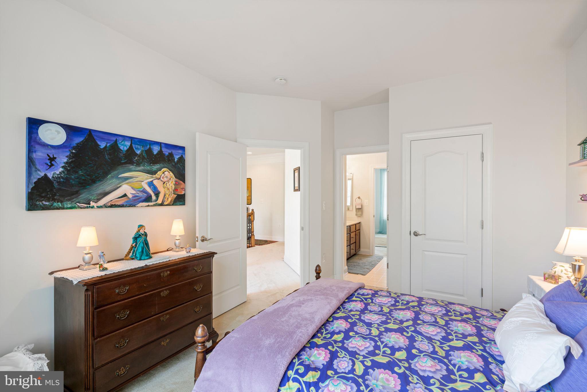 WATERFORD VIEW ESTATES - Residential