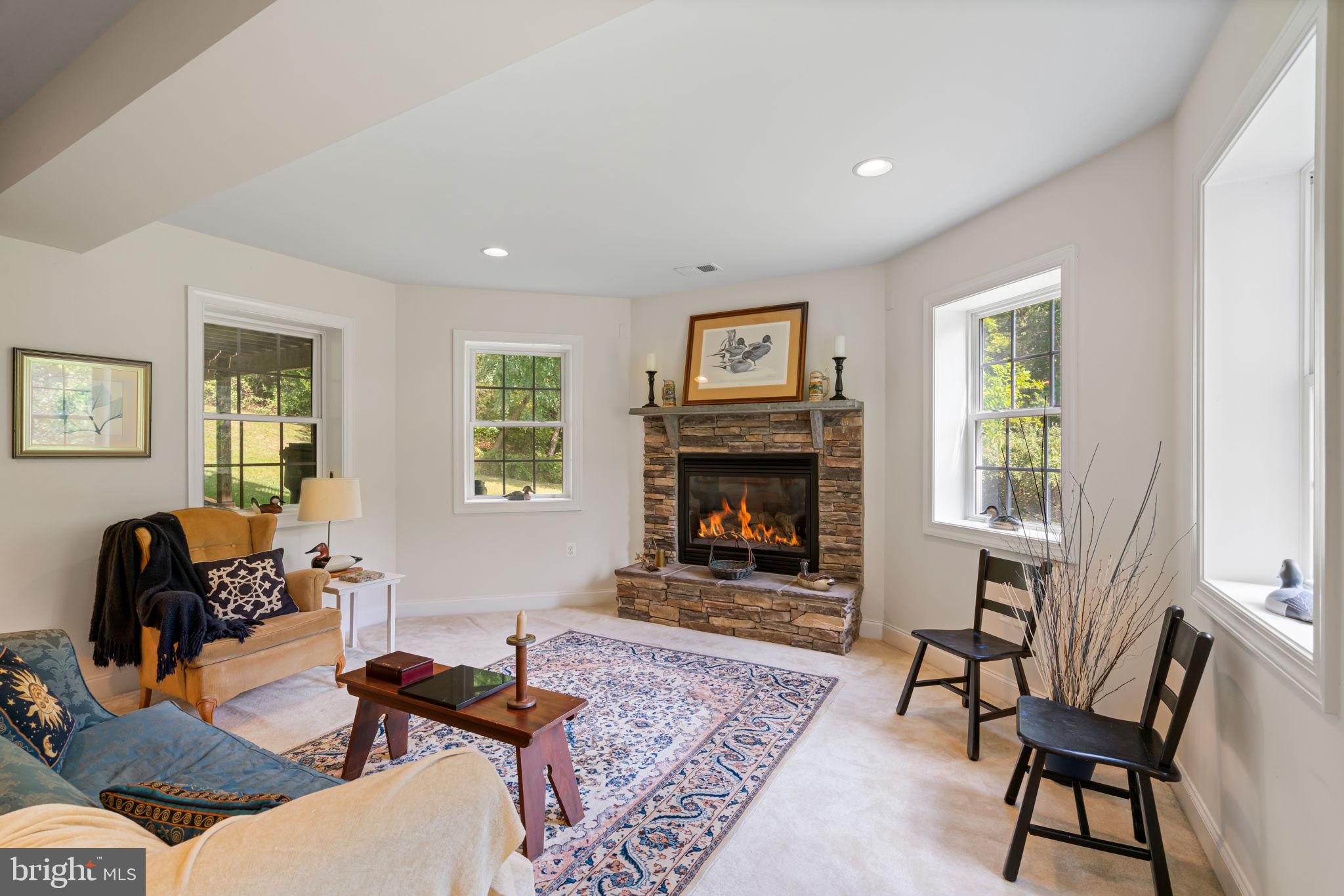 WATERFORD VIEW ESTATES - Residential