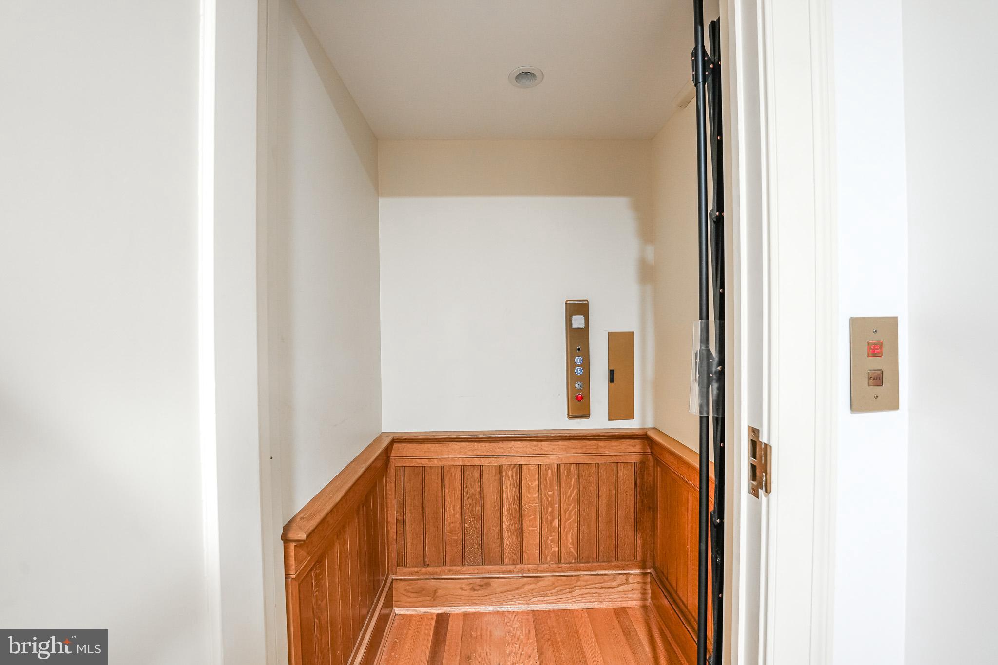 BROOKMONT - Residential