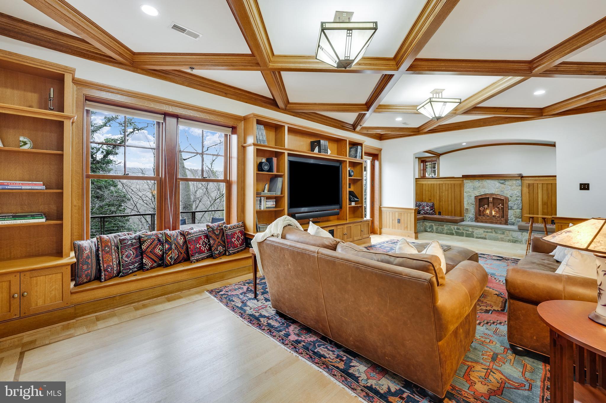 BROOKMONT - Residential