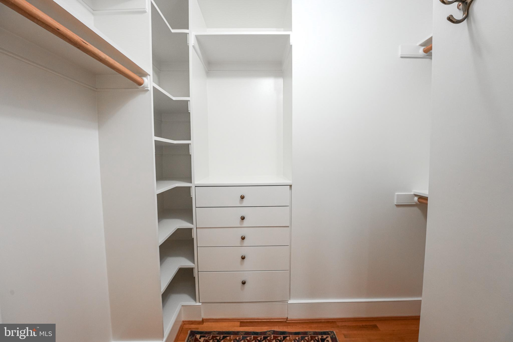 BROOKMONT - Residential