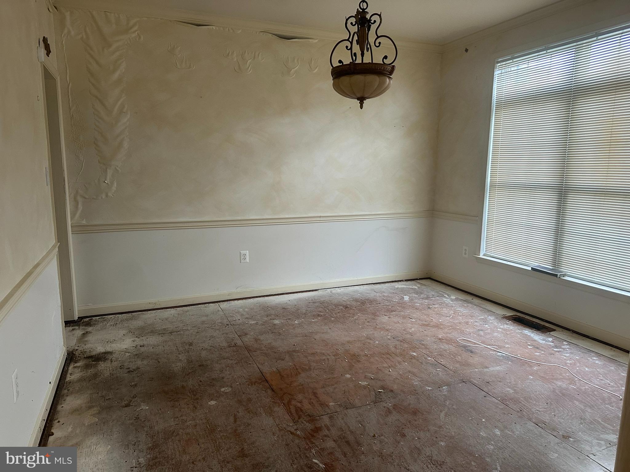 WORMANS MILL - Residential