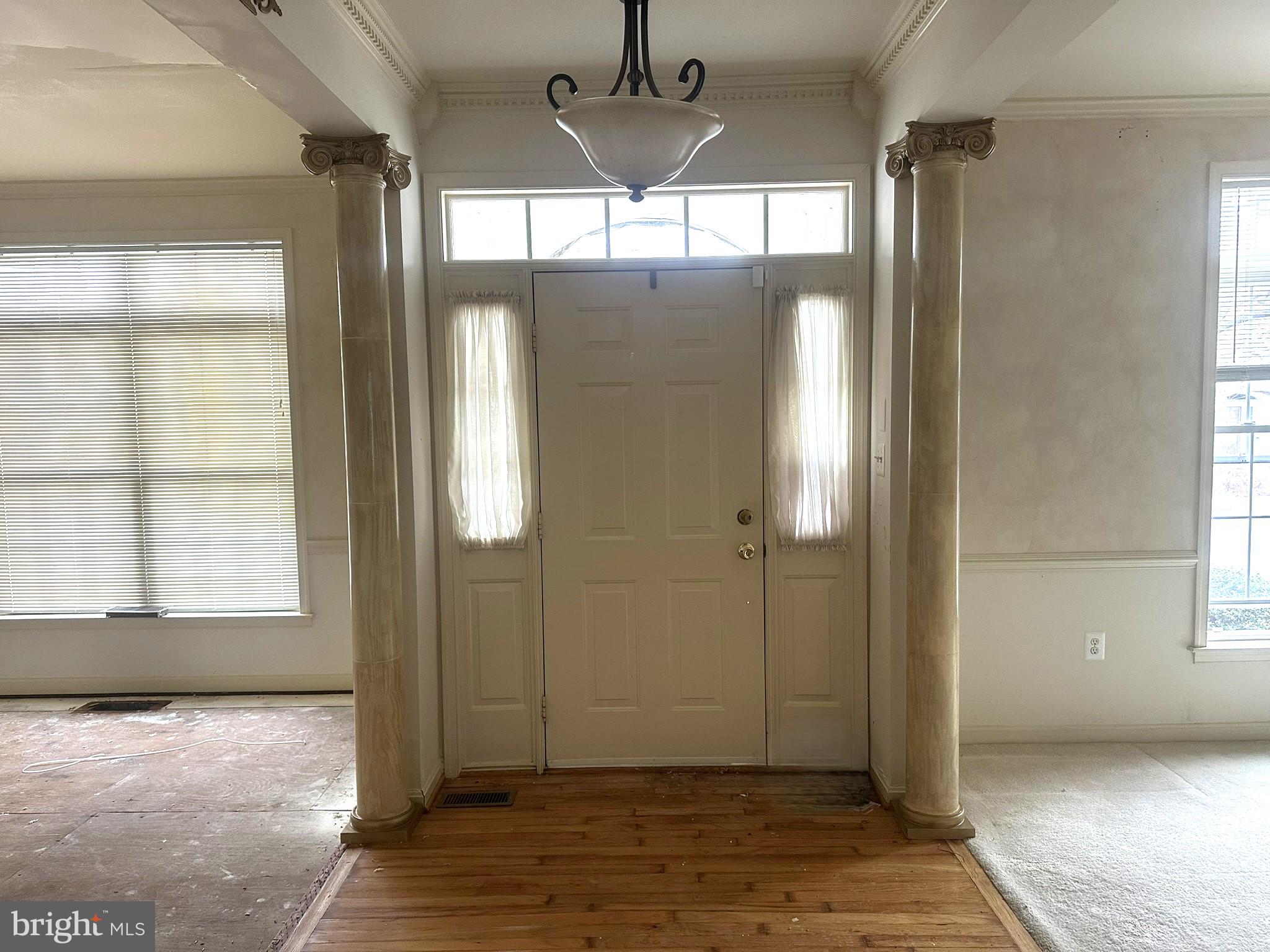 WORMANS MILL - Residential