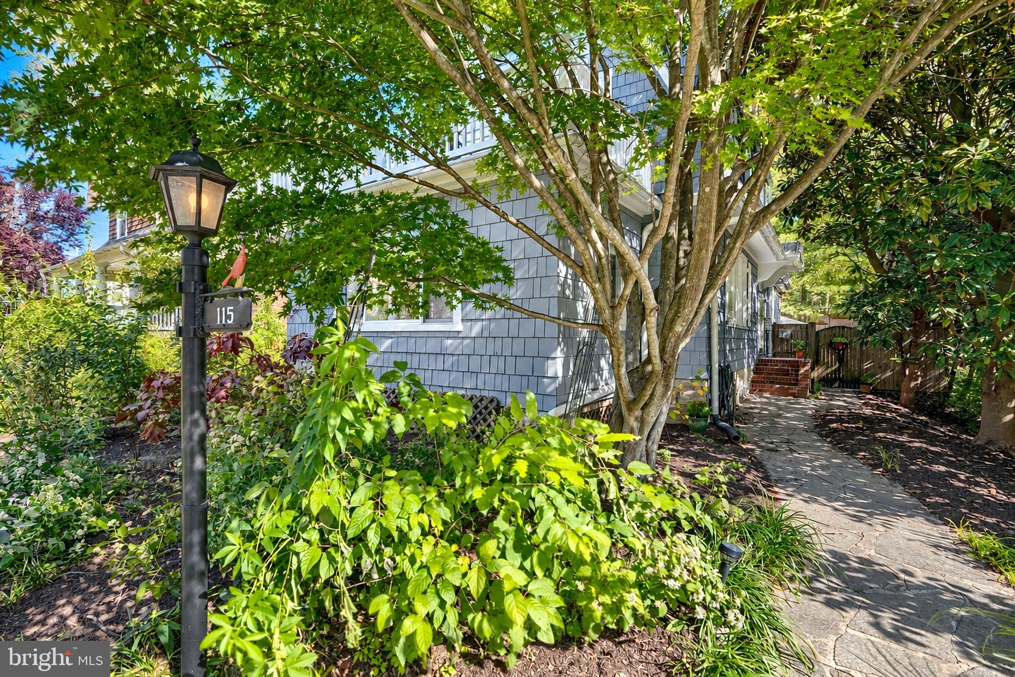 115 HAWTHORN ROAD