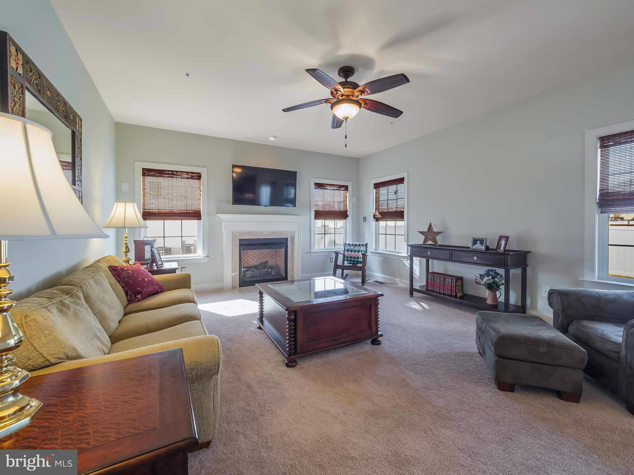 BROAD CREEK - Residential