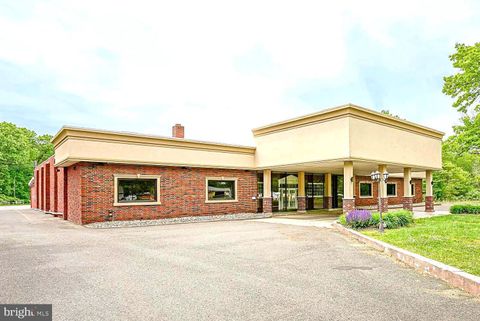 1351 N BLACK HORSE PK WILLIAMSTOWN NJ 08094