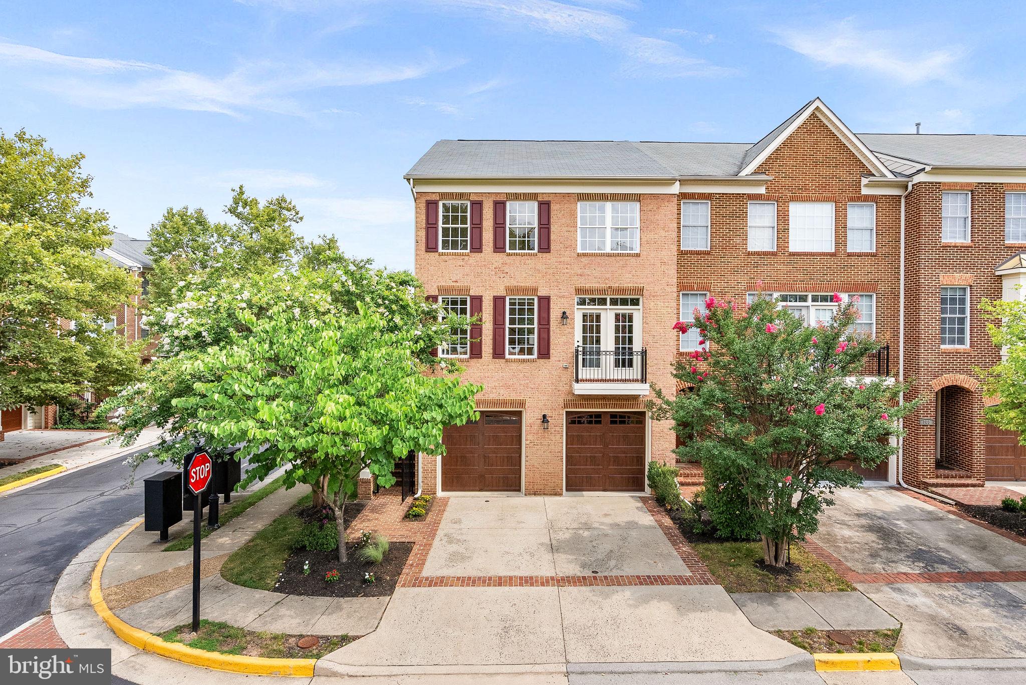 112 MONROE MILLS LANE