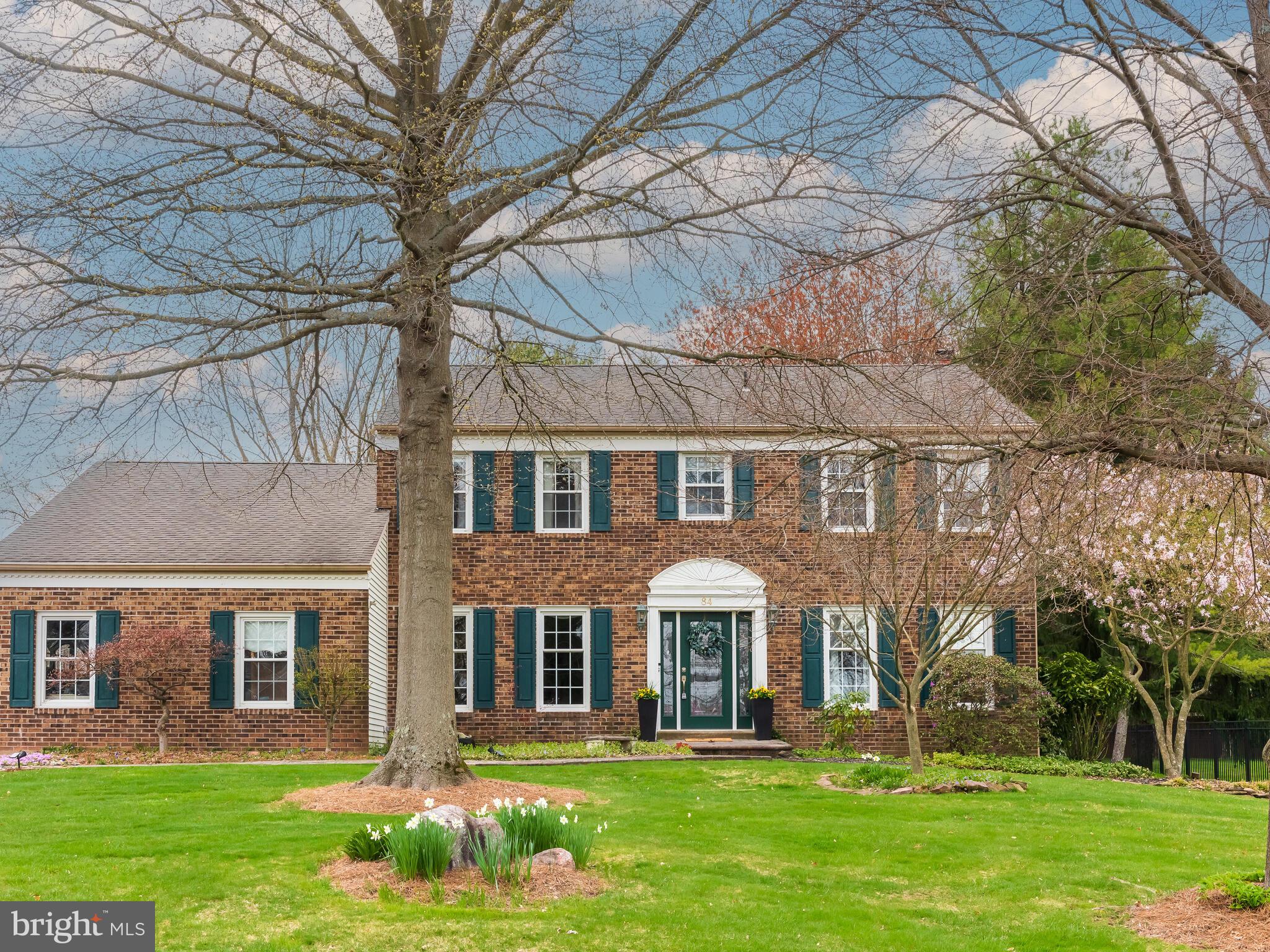 ROLLING HILLS - Residential