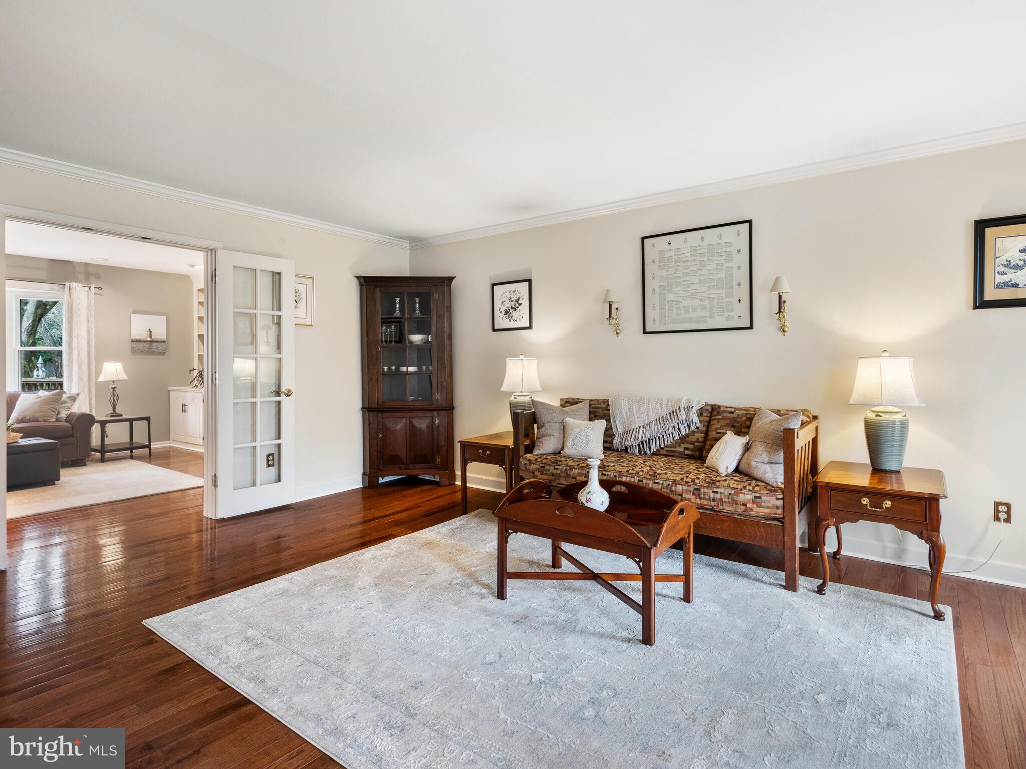 ROLLING HILLS - Residential