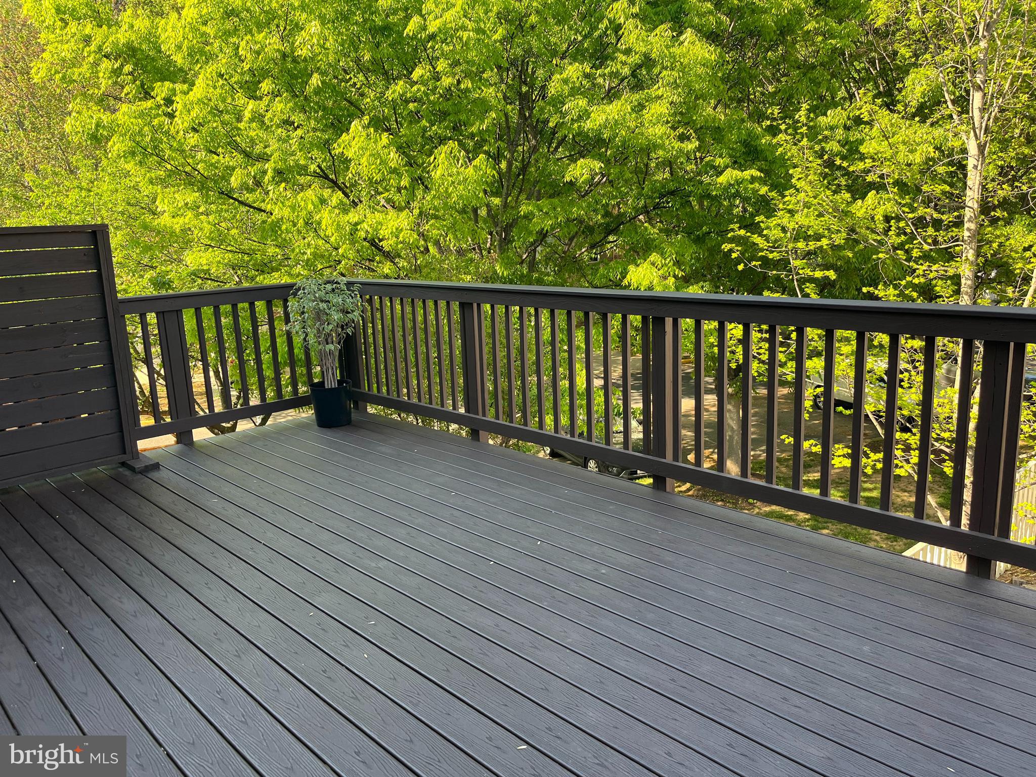 COUNTRY CREEK - Residential