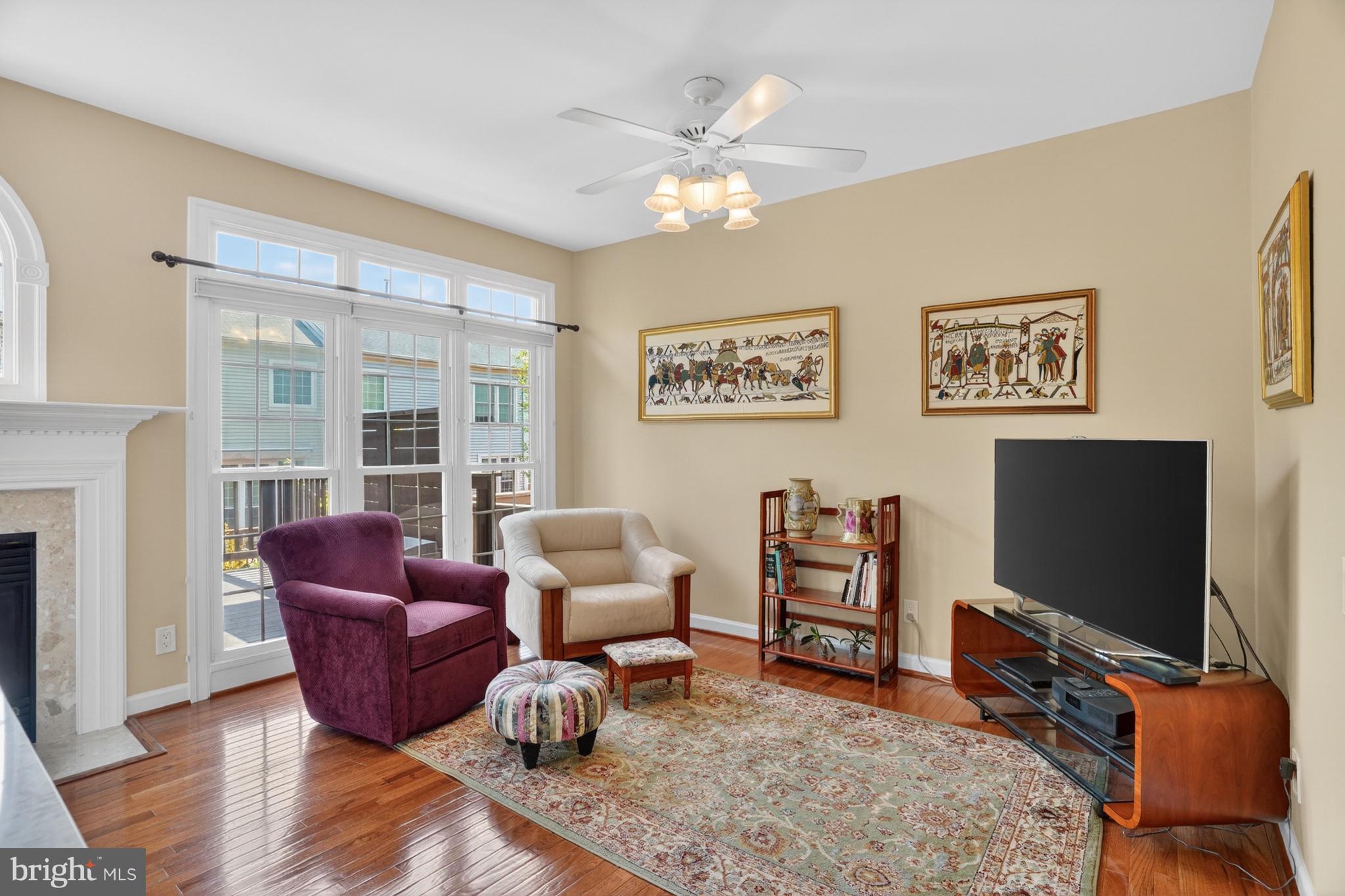 COUNTRY CREEK - Residential