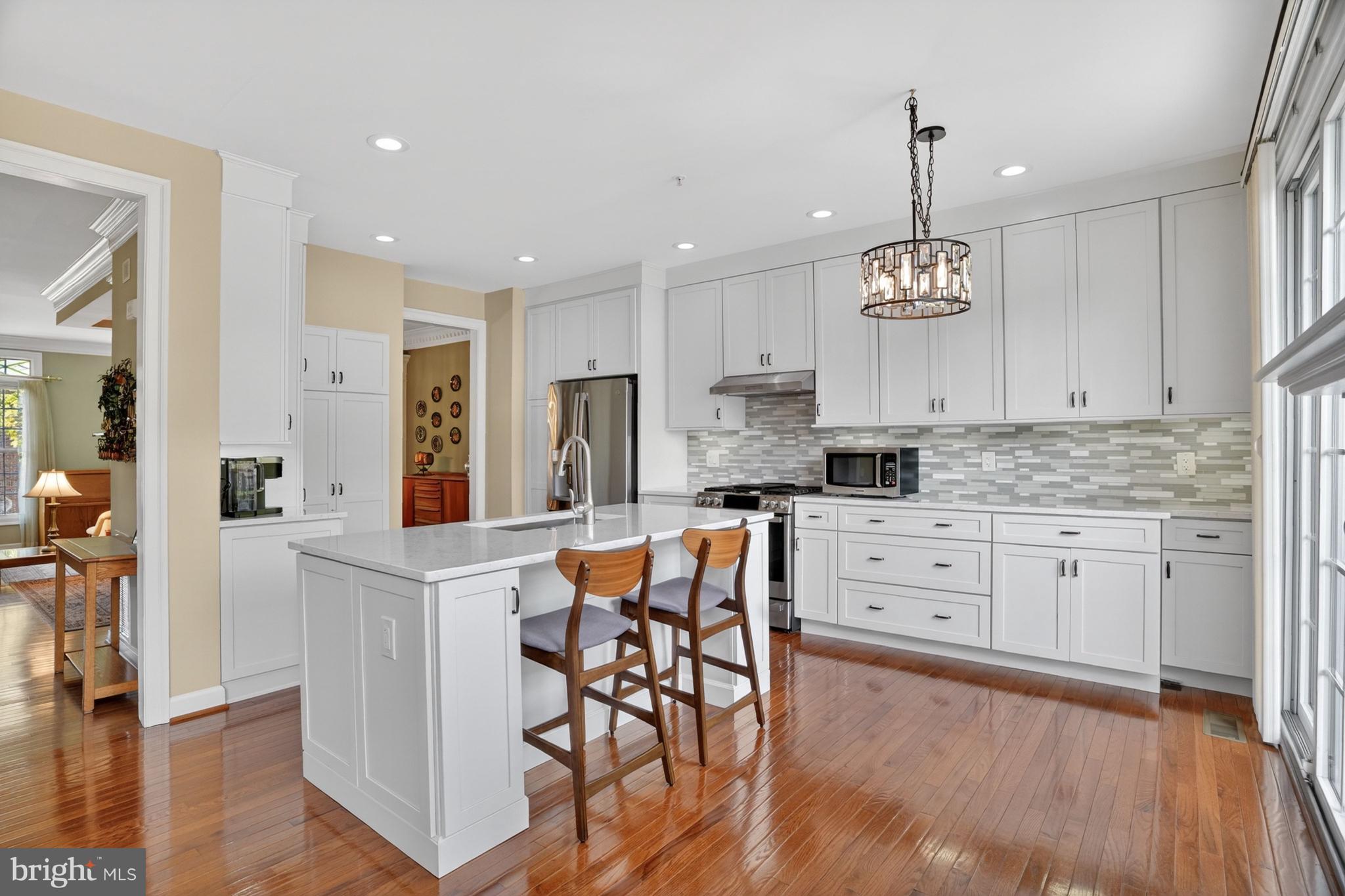 COUNTRY CREEK - Residential