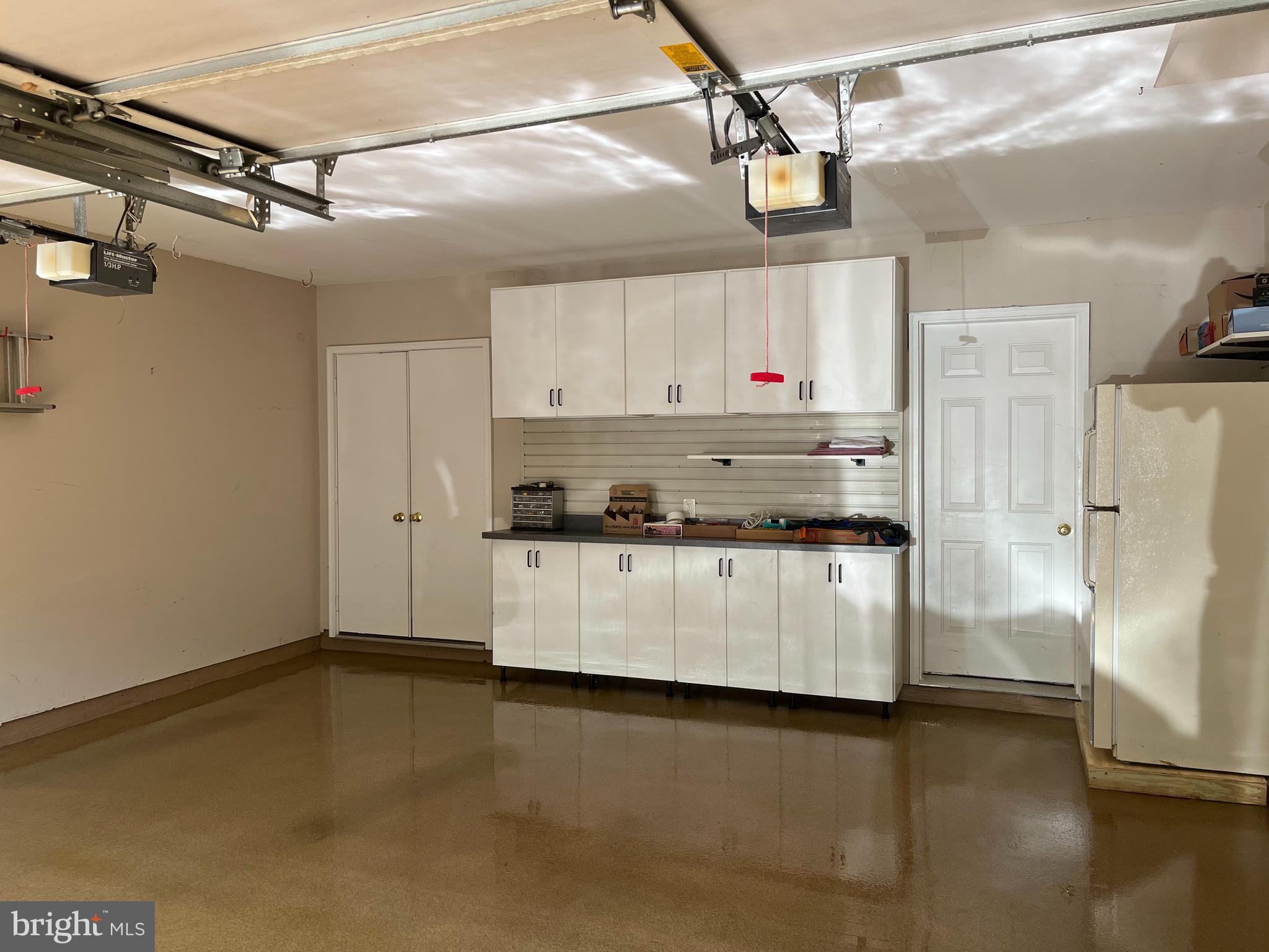 COUNTRY CREEK - Residential