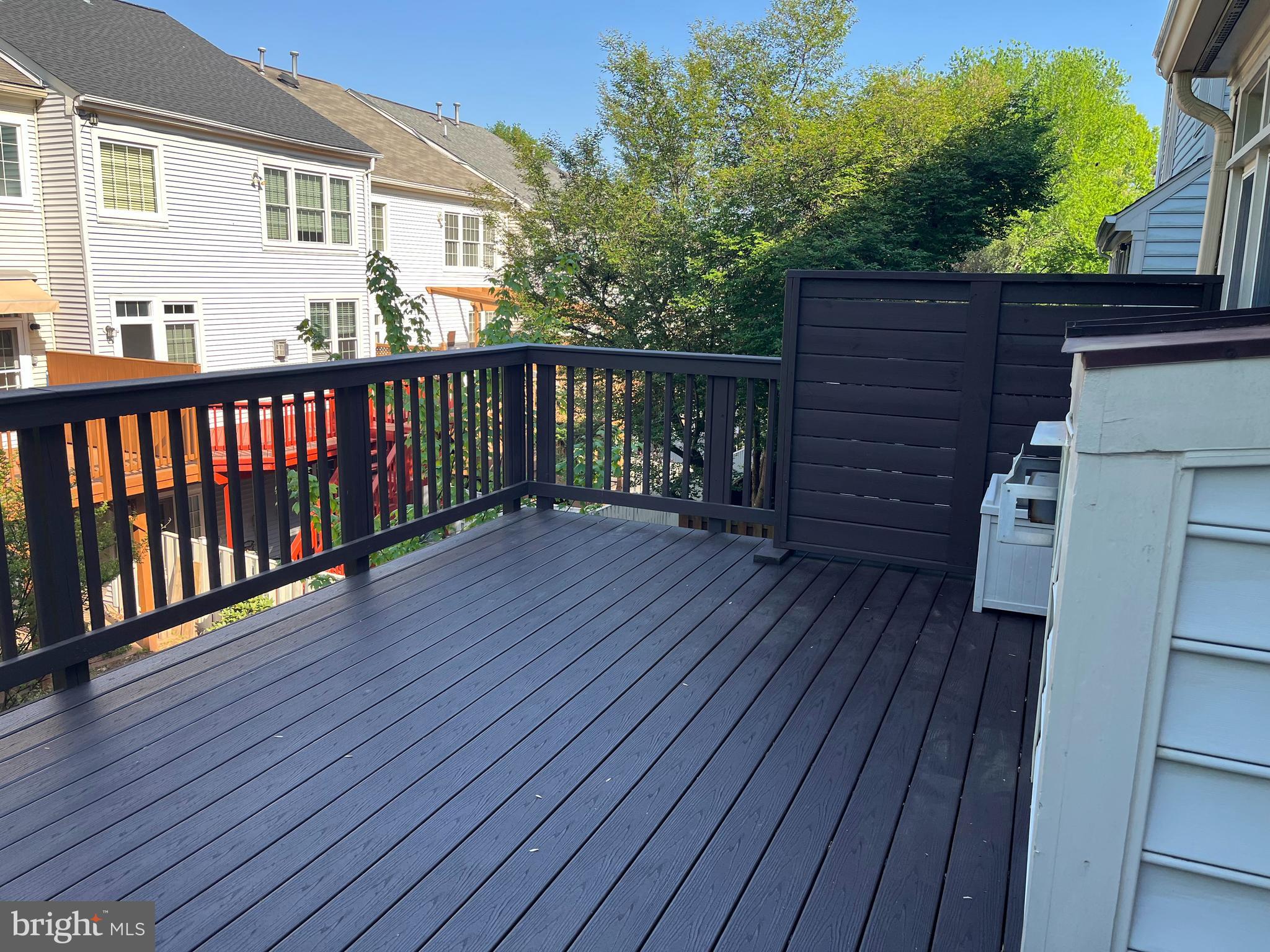 COUNTRY CREEK - Residential