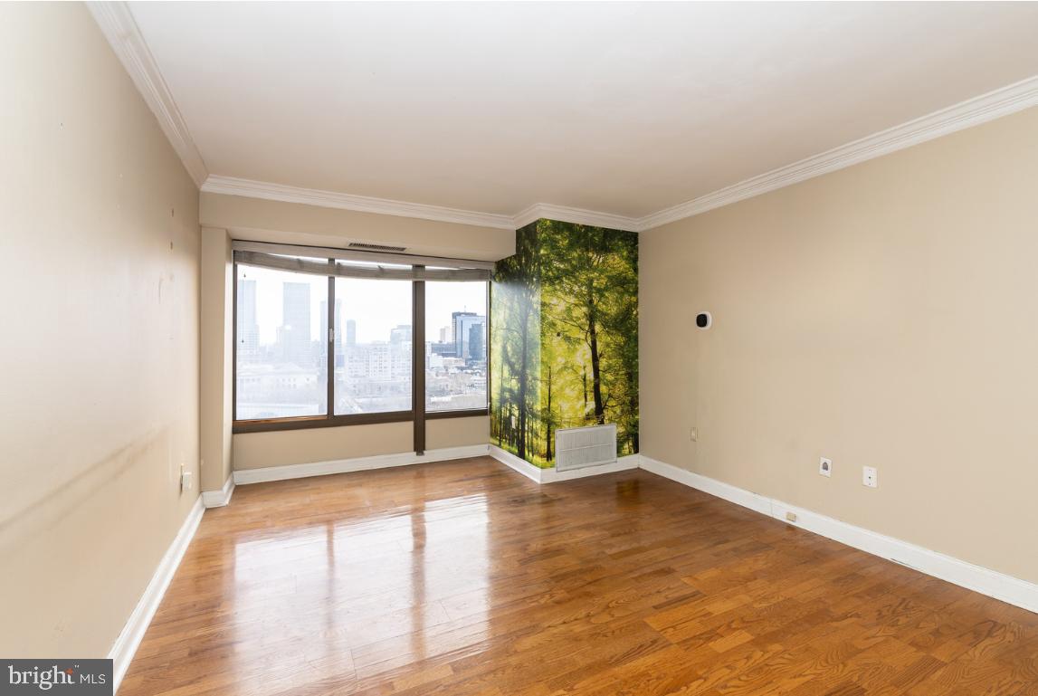 2001 HAMILTON STREET 1626