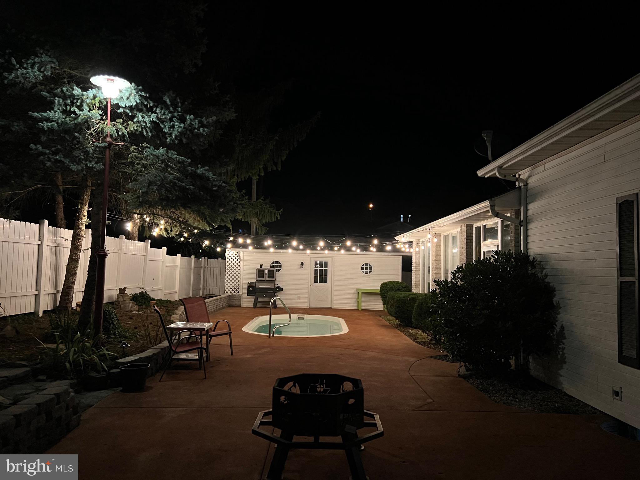 AIRPORT ADDITION - Residential