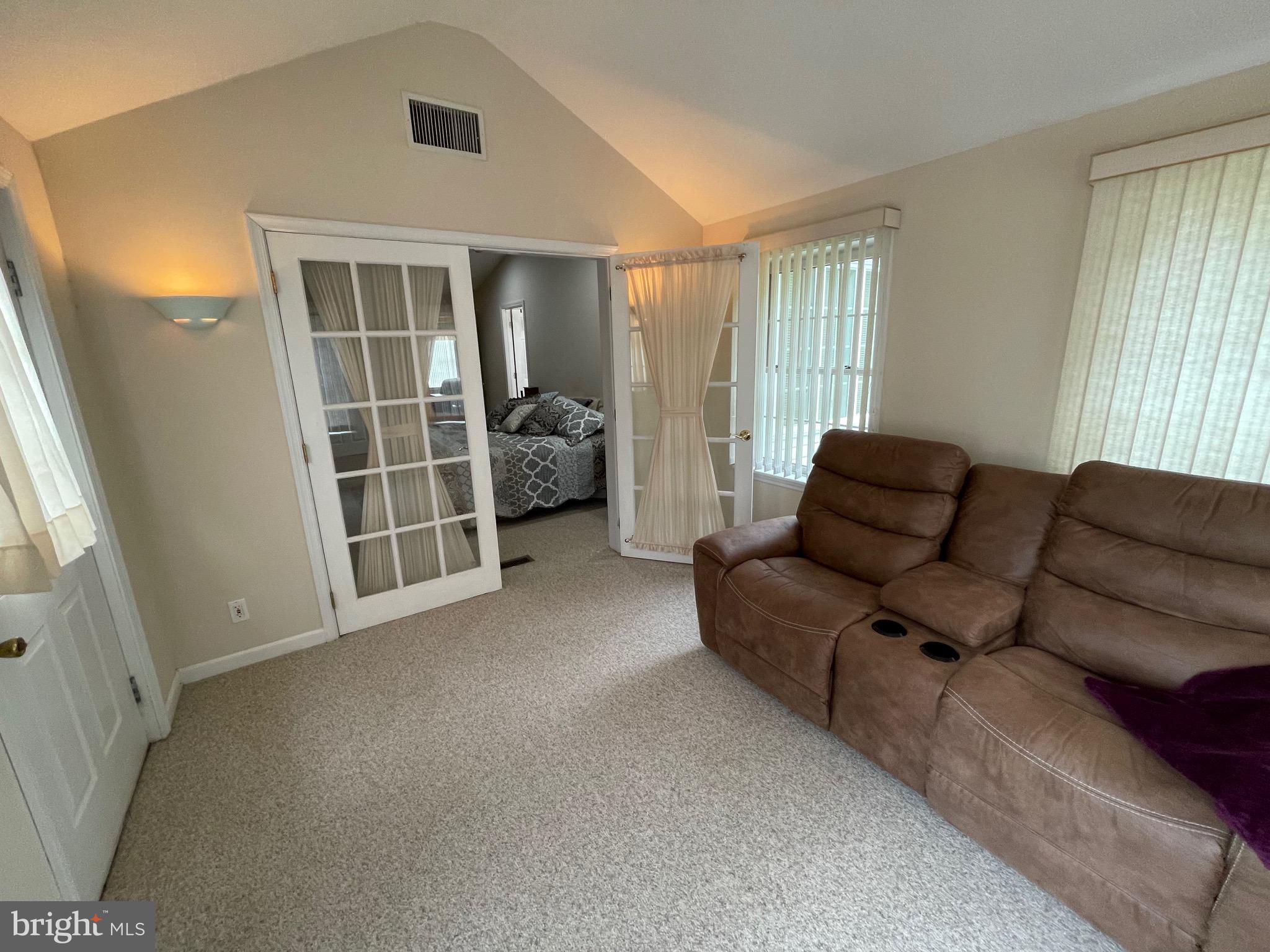 AIRPORT ADDITION - Residential